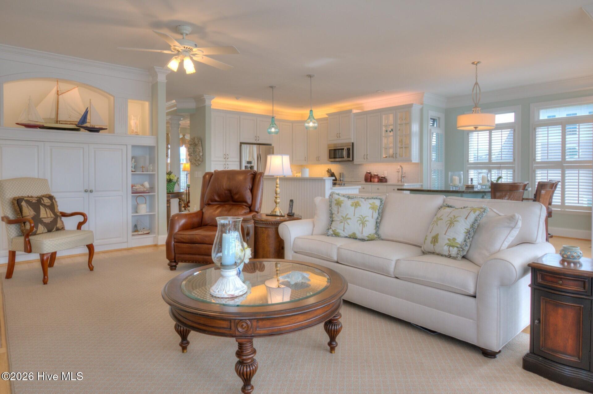 100553459 | Photo 15