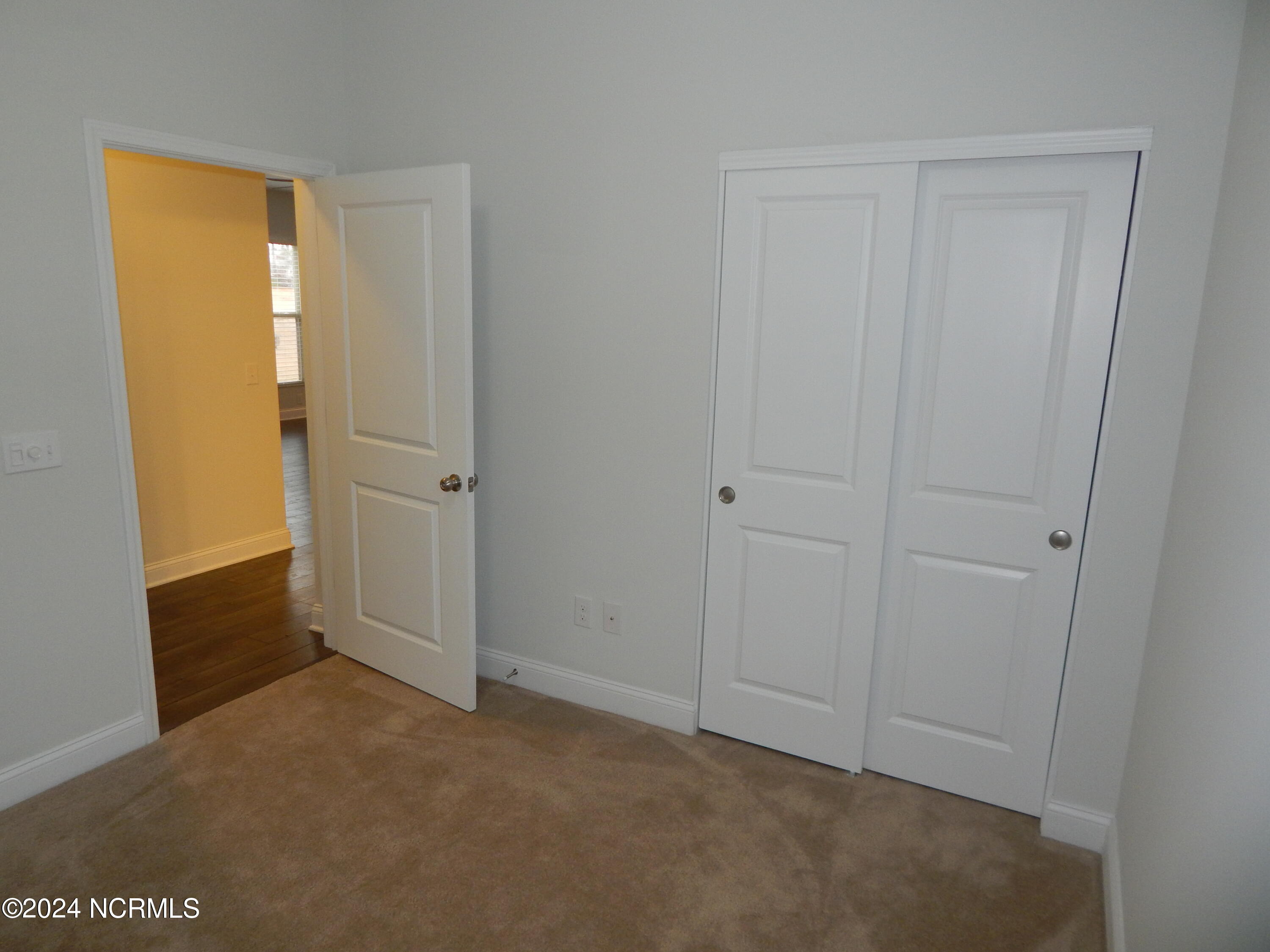 100549496 | Photo 17