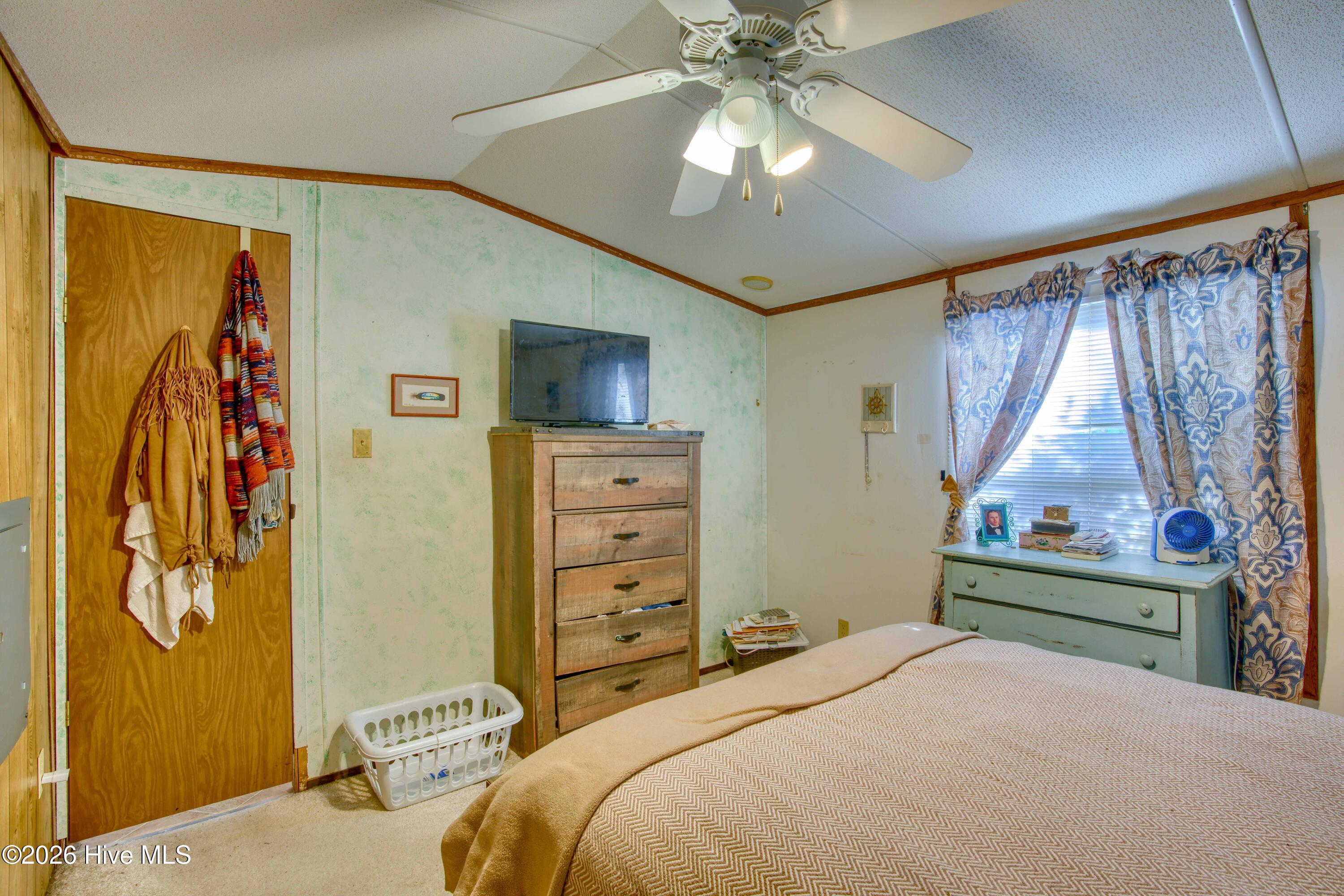 100551309 | Photo 12