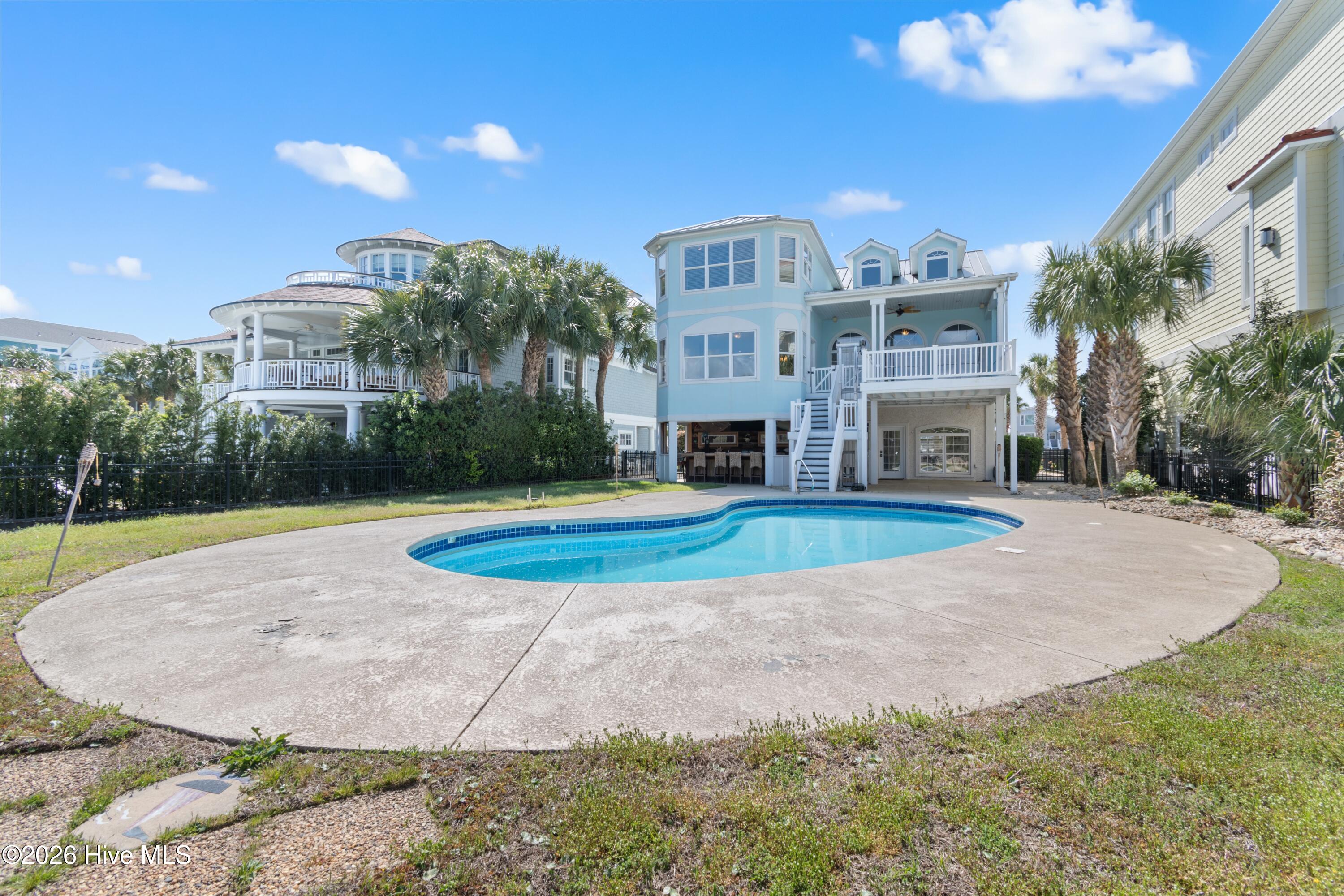 100566574 | Photo 67