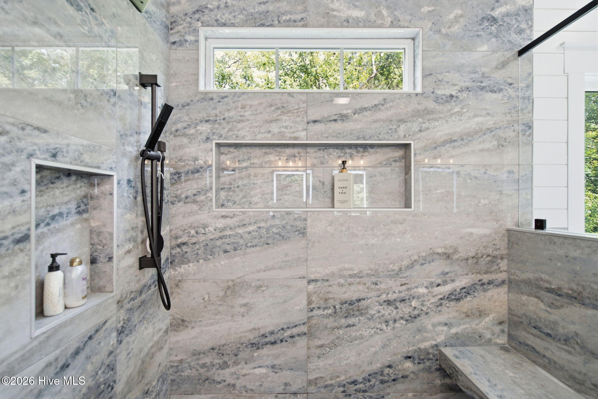 Porcelain tiles