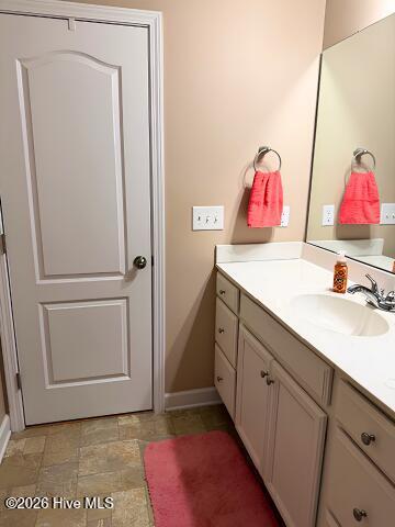 100567127 | Photo 10