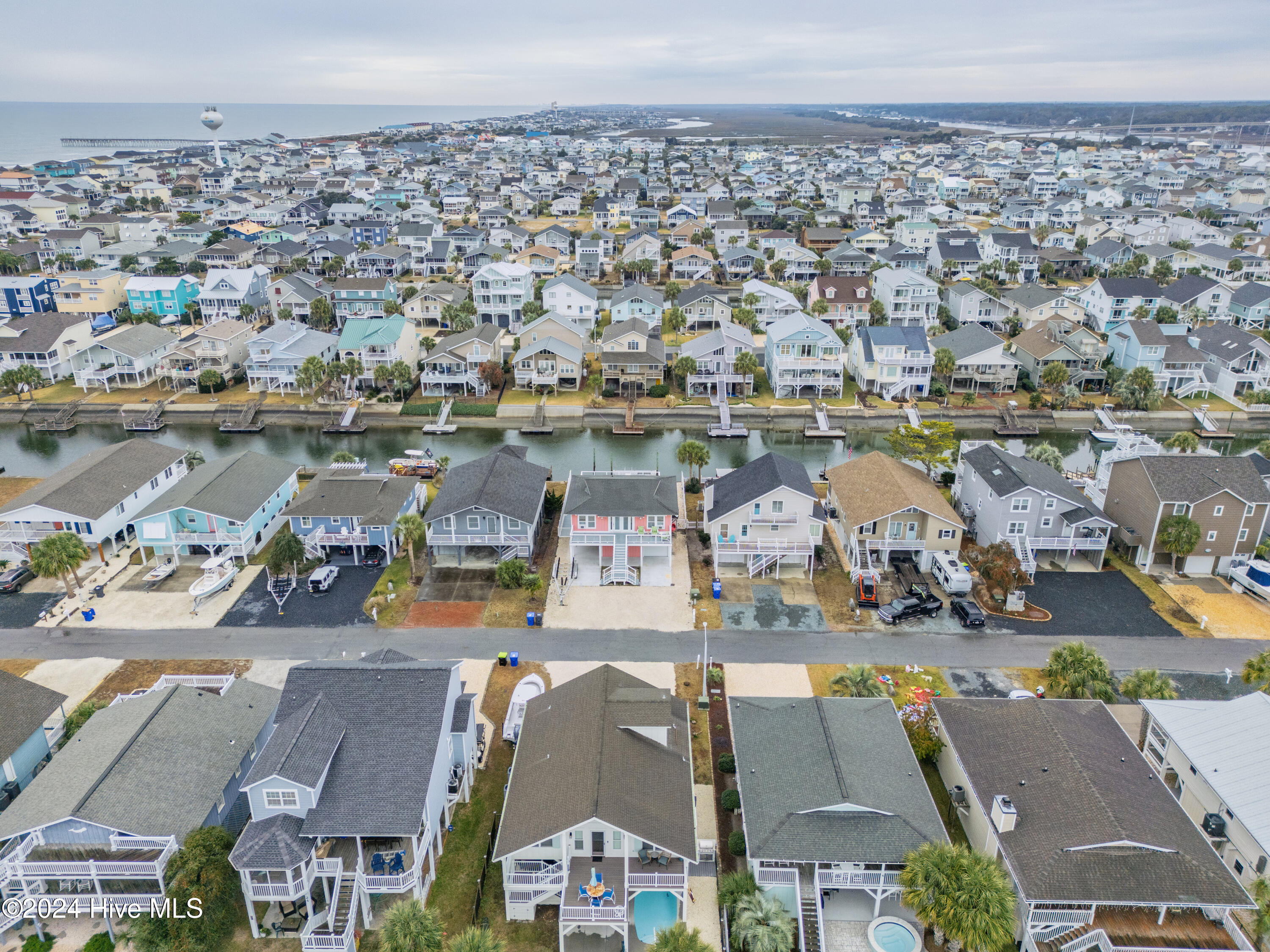 100512671 | Photo 44