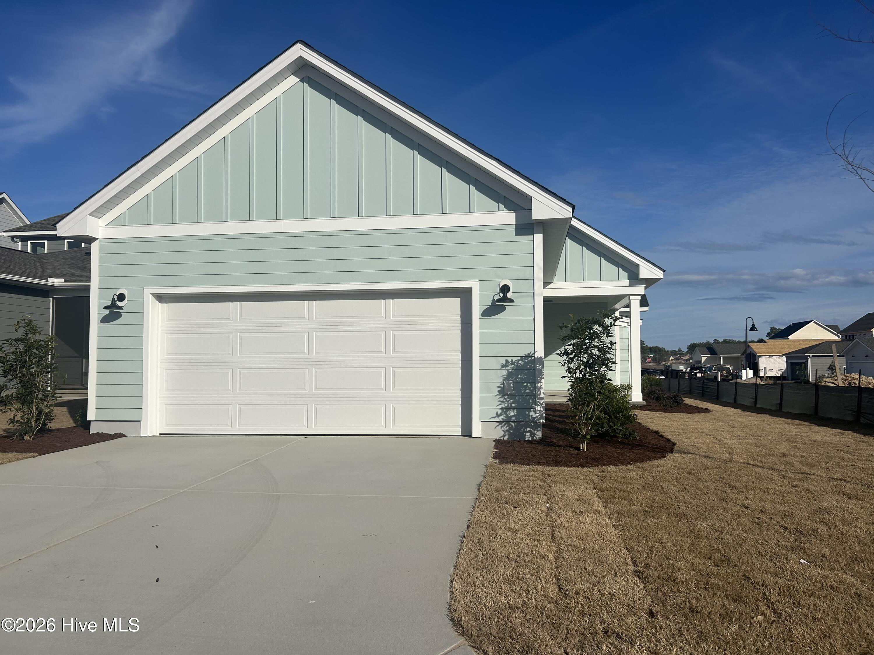 100545811 | Photo 14