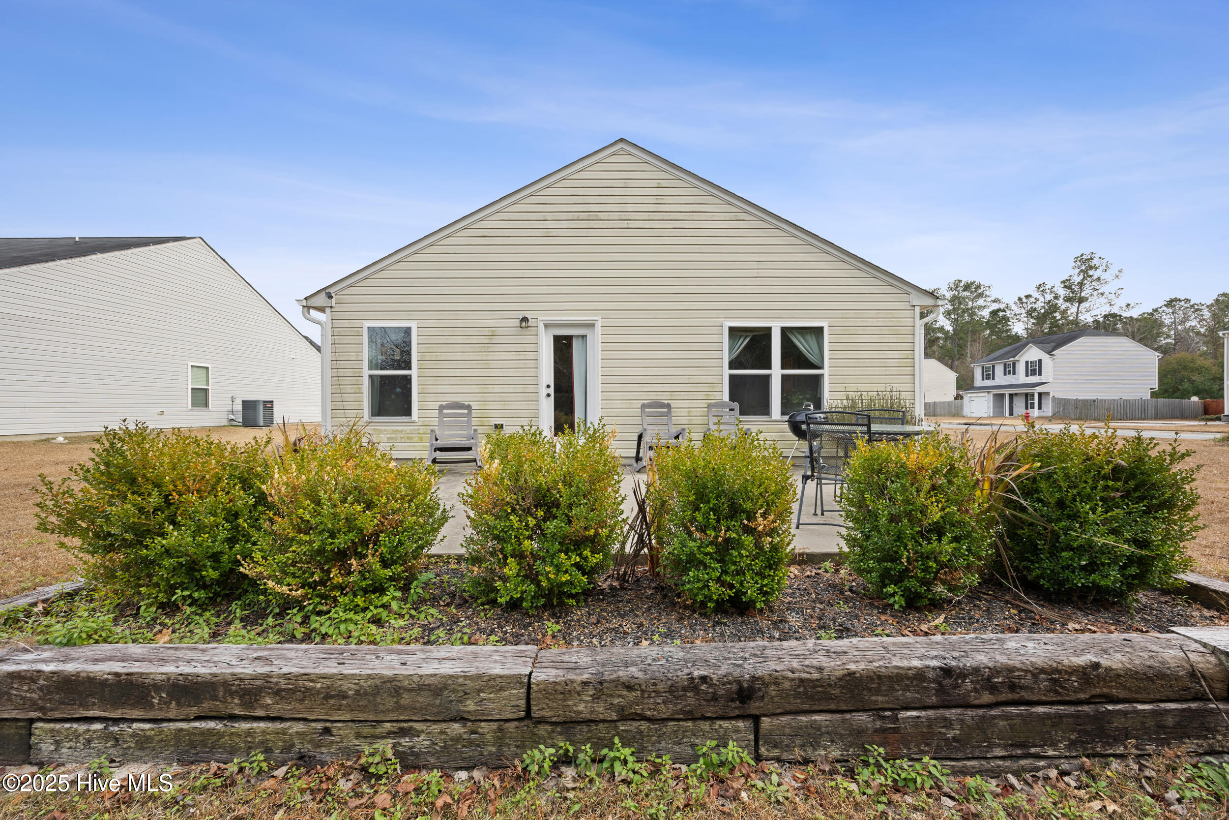 100546201 | Photo 30