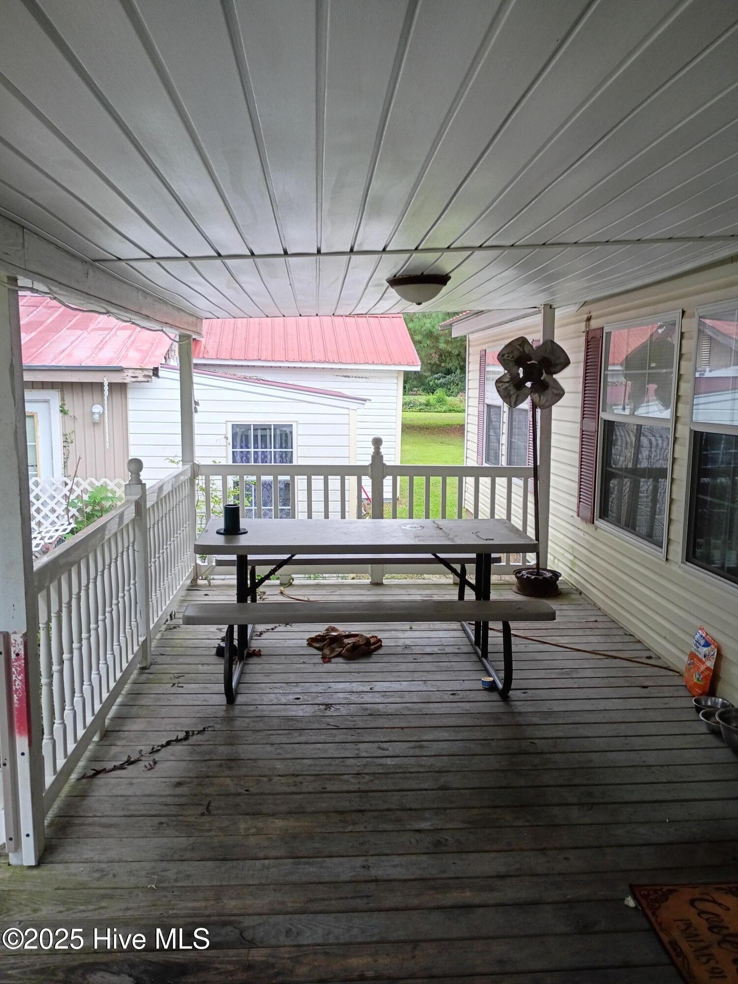 100522957 | Photo 29