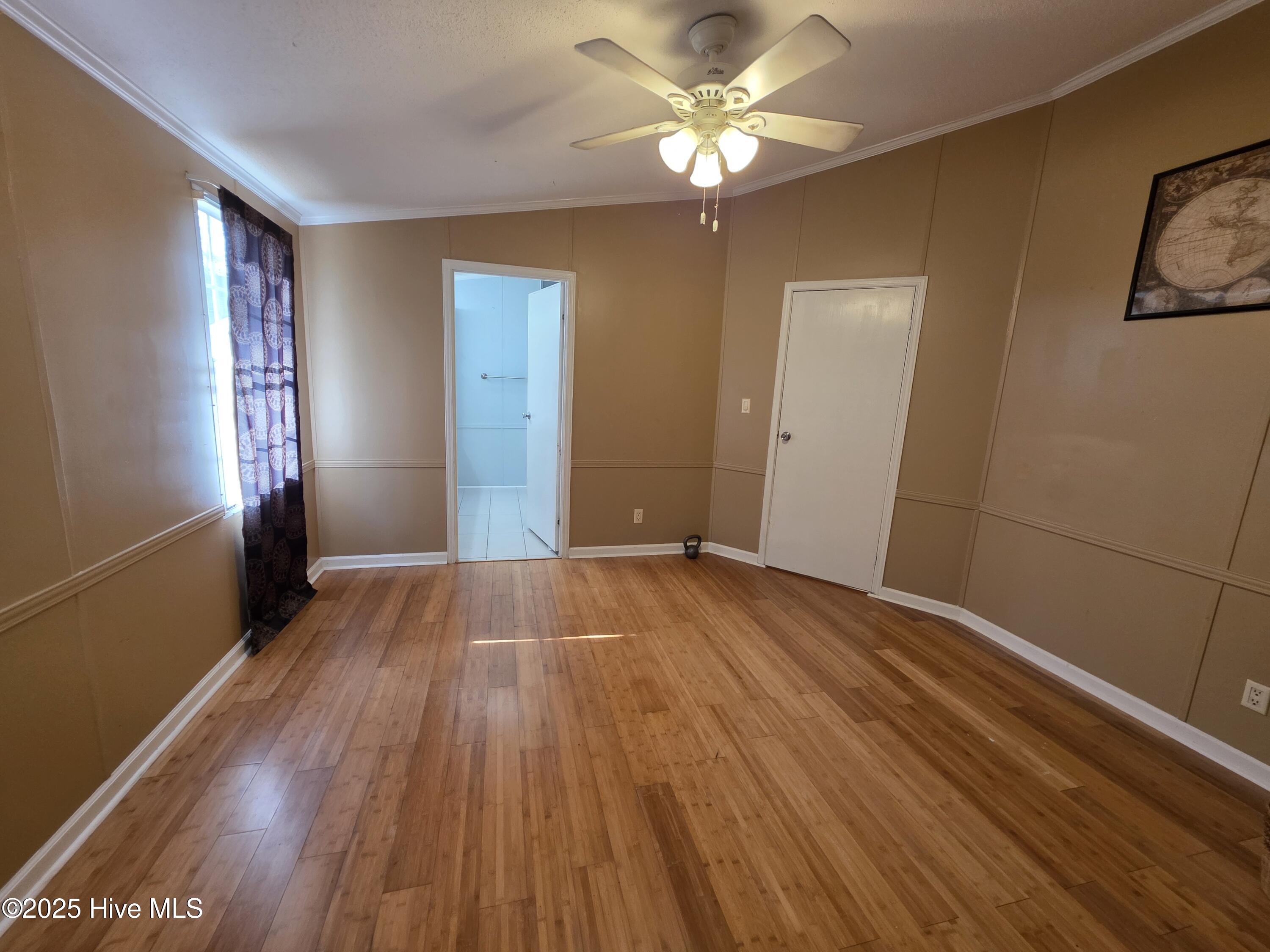 100543220 | Photo 10