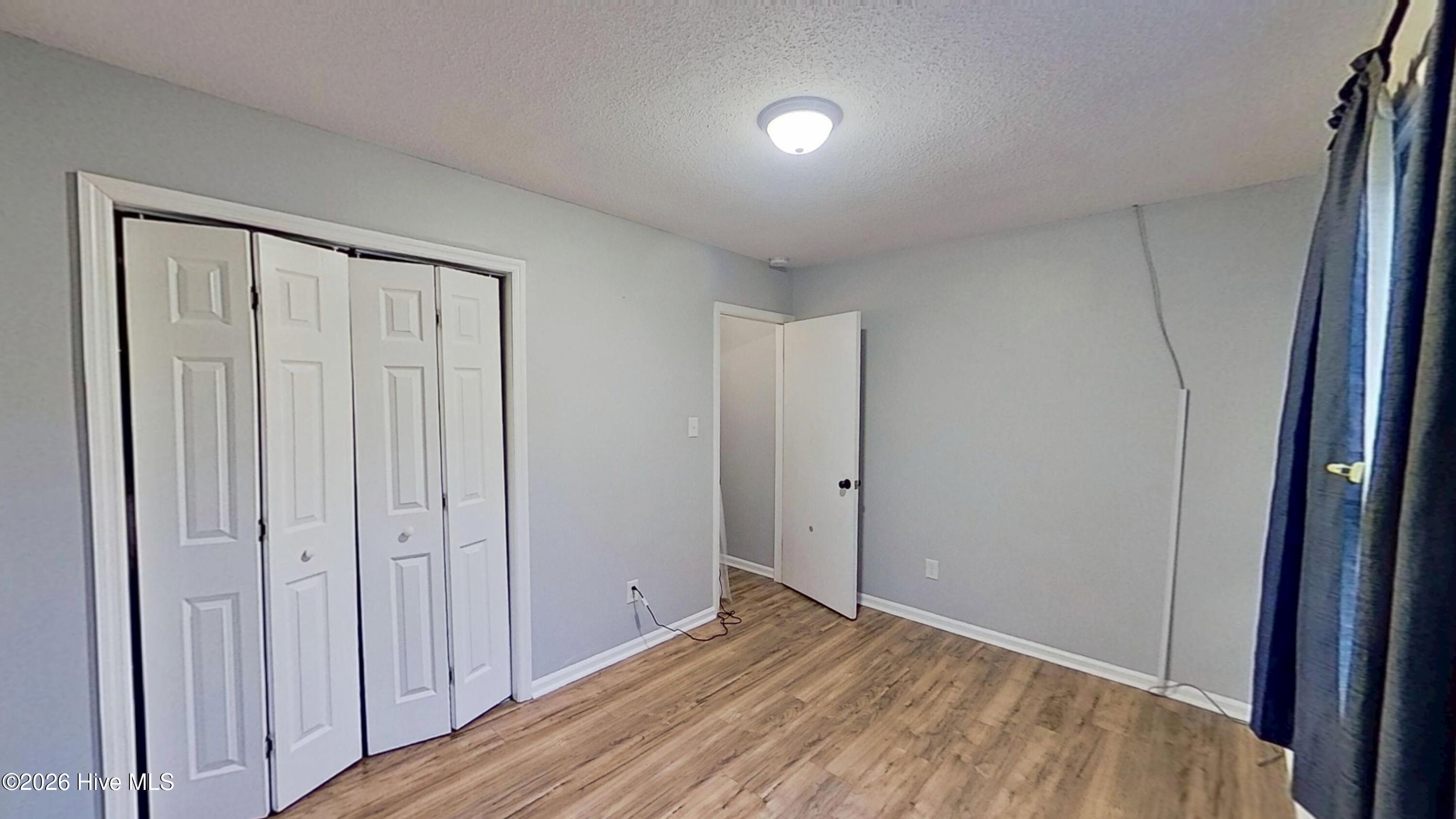 100557485 | Photo 16