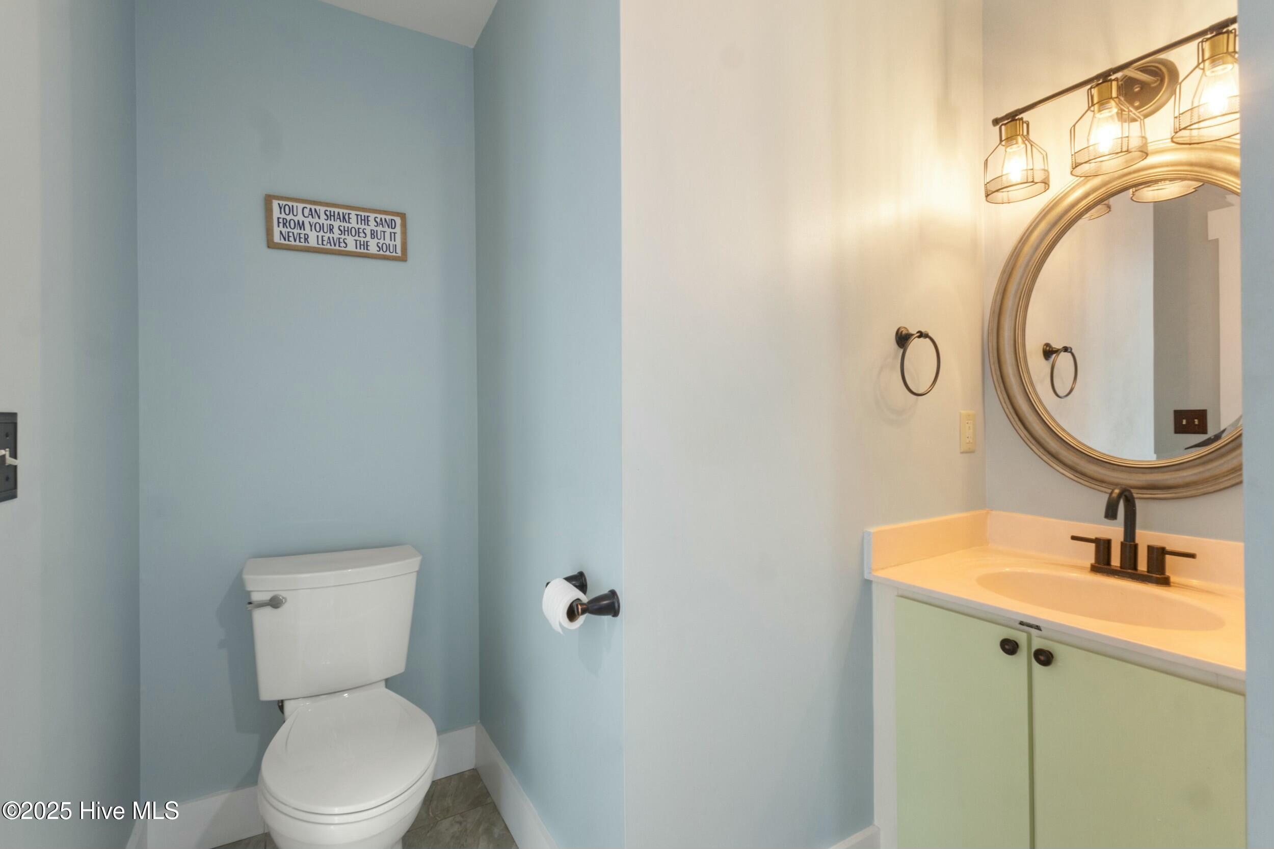 100552932 | Photo 17