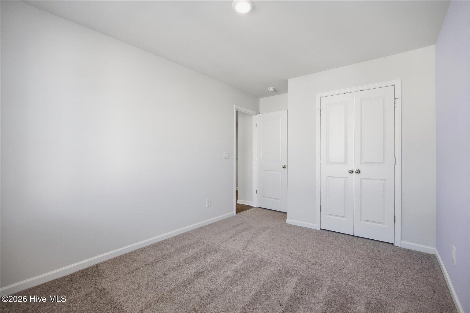 100548049 | Photo 58