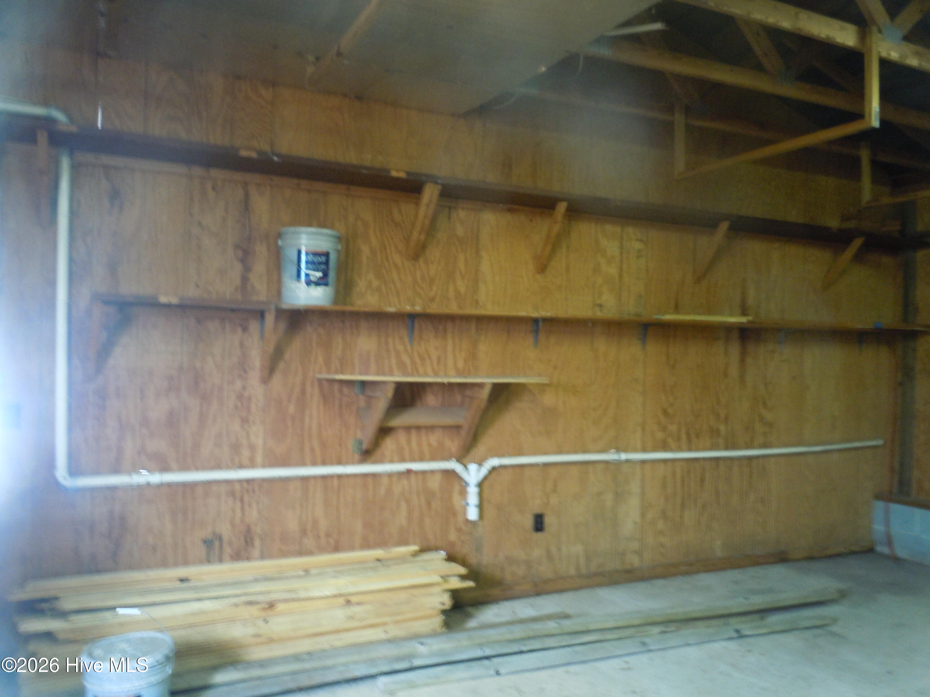 100565752 | Photo 52