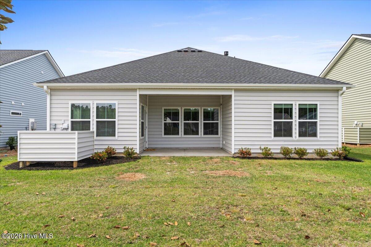 100567069 | Photo 37