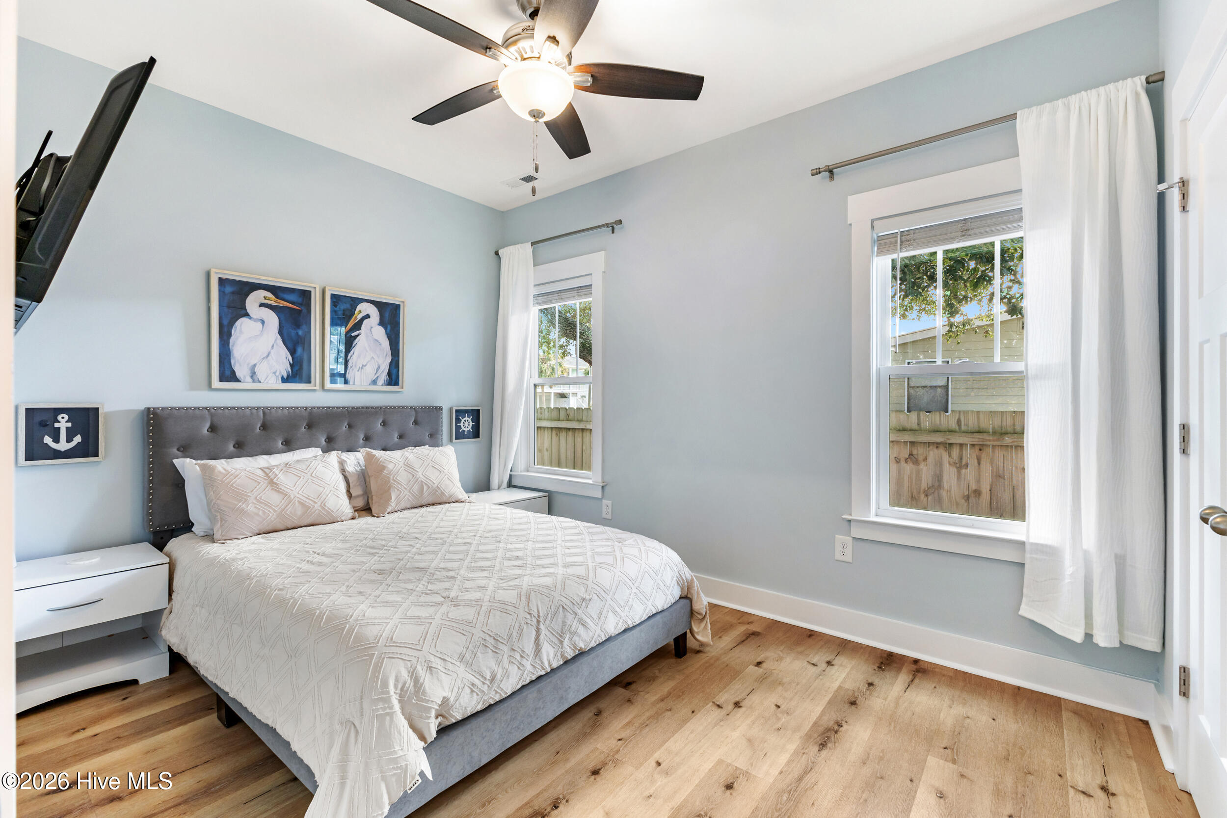 100547540 | Photo 18