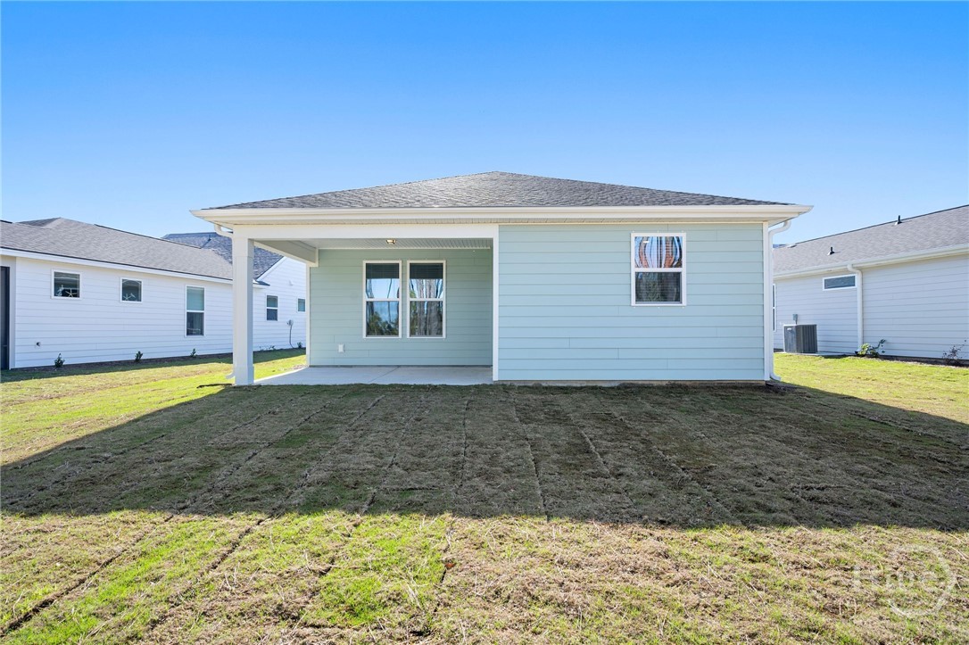 Pictures, photographs, colors, features, and sizes are for illustration purposes only and will vary from the homes as built.