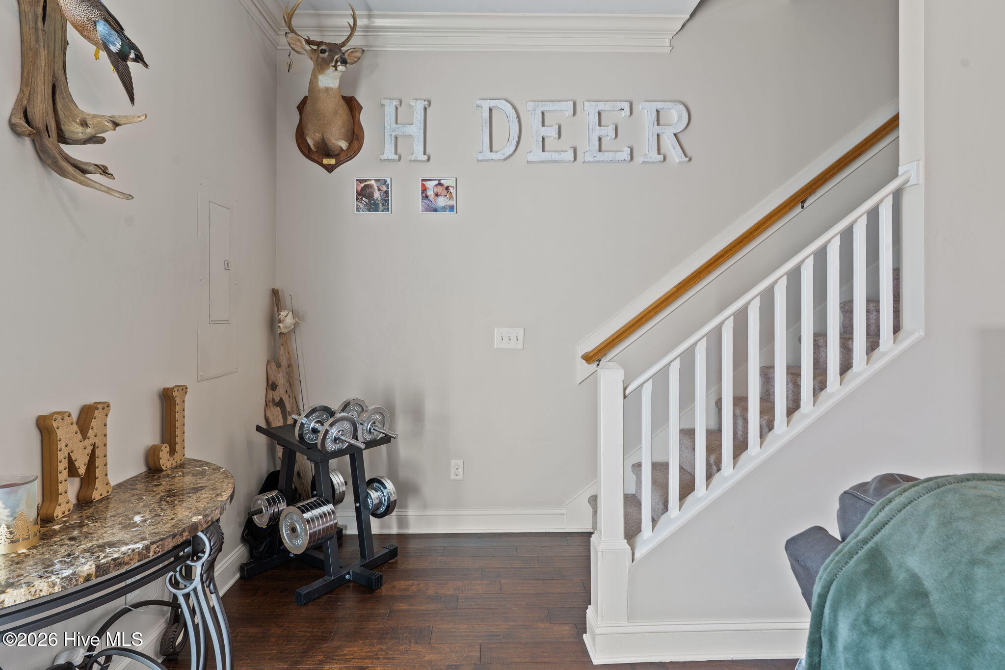 100561470 | Photo 23