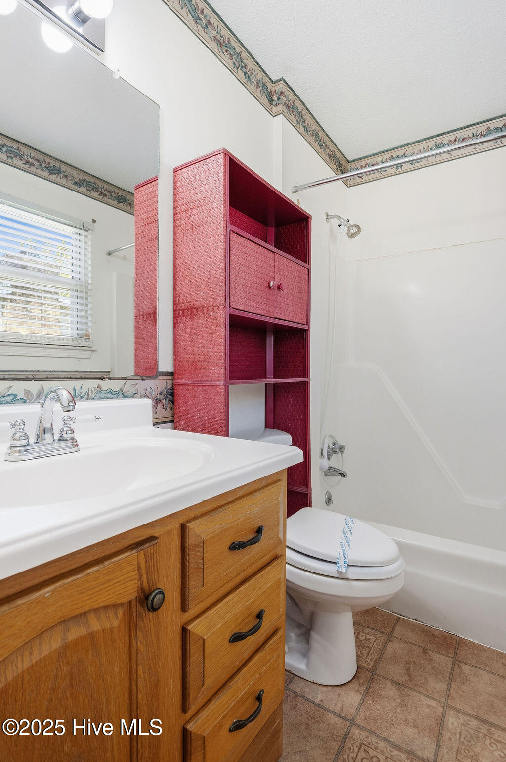 100538404 | Photo 31