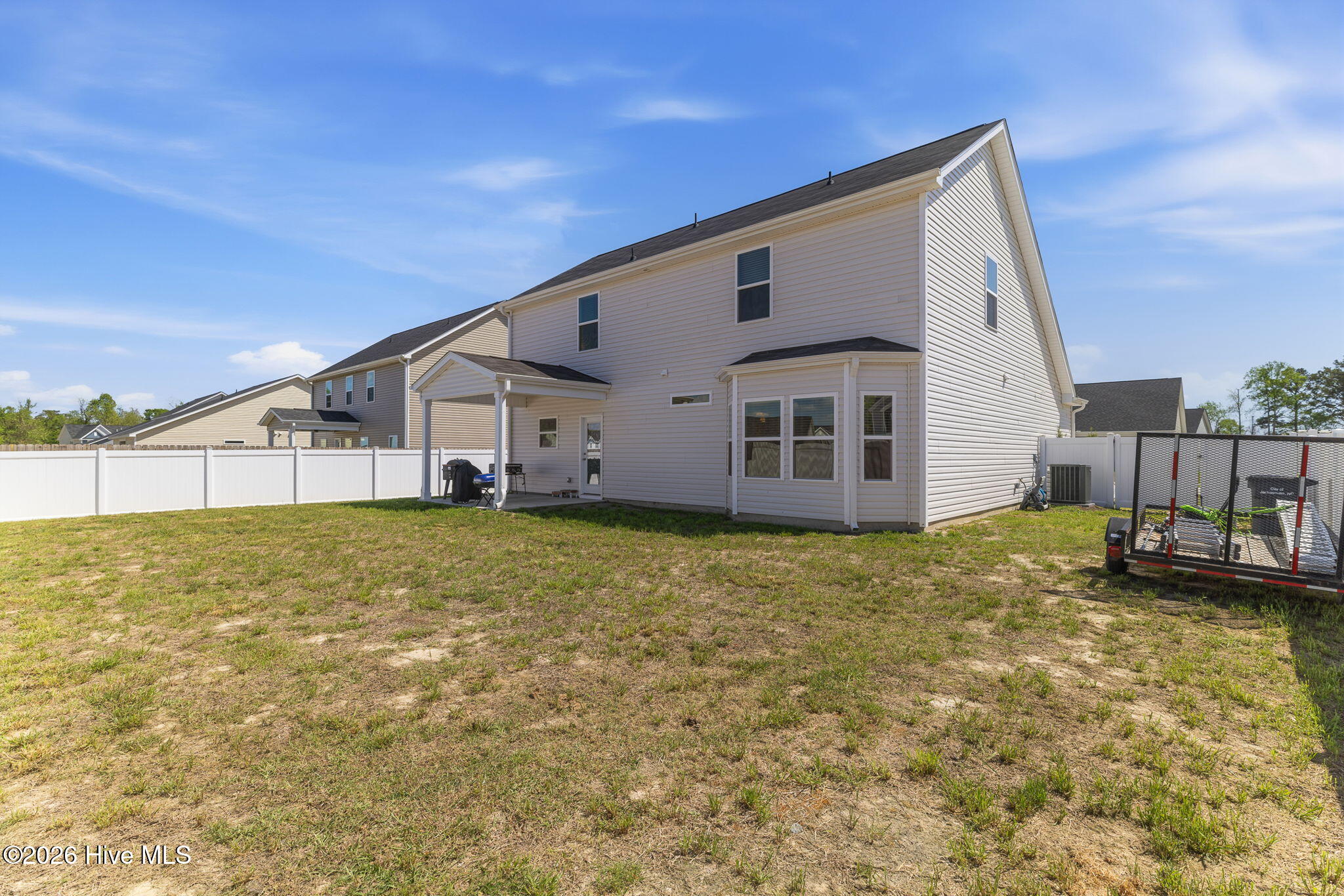 100566000 | Photo 41