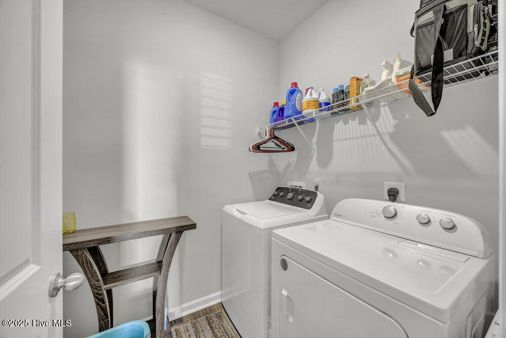 100542471 | Photo 15