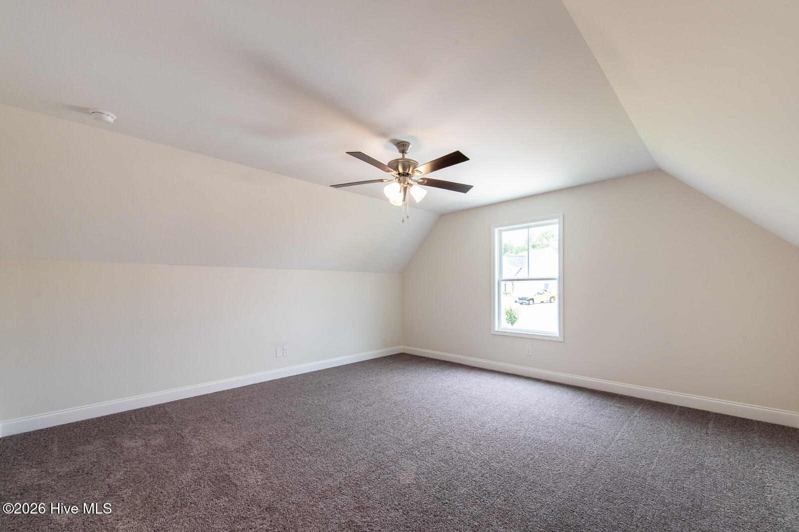 Flex/Additional Room!