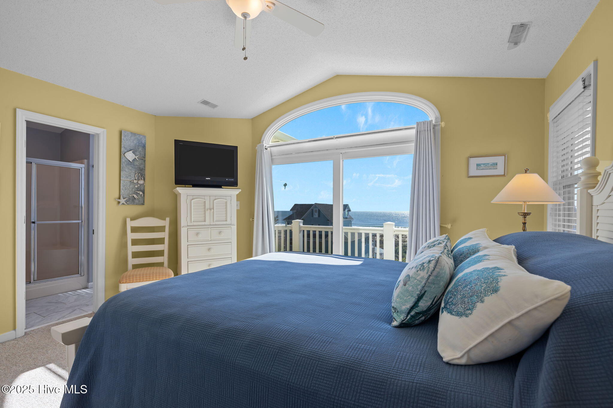 100539750 | Photo 21