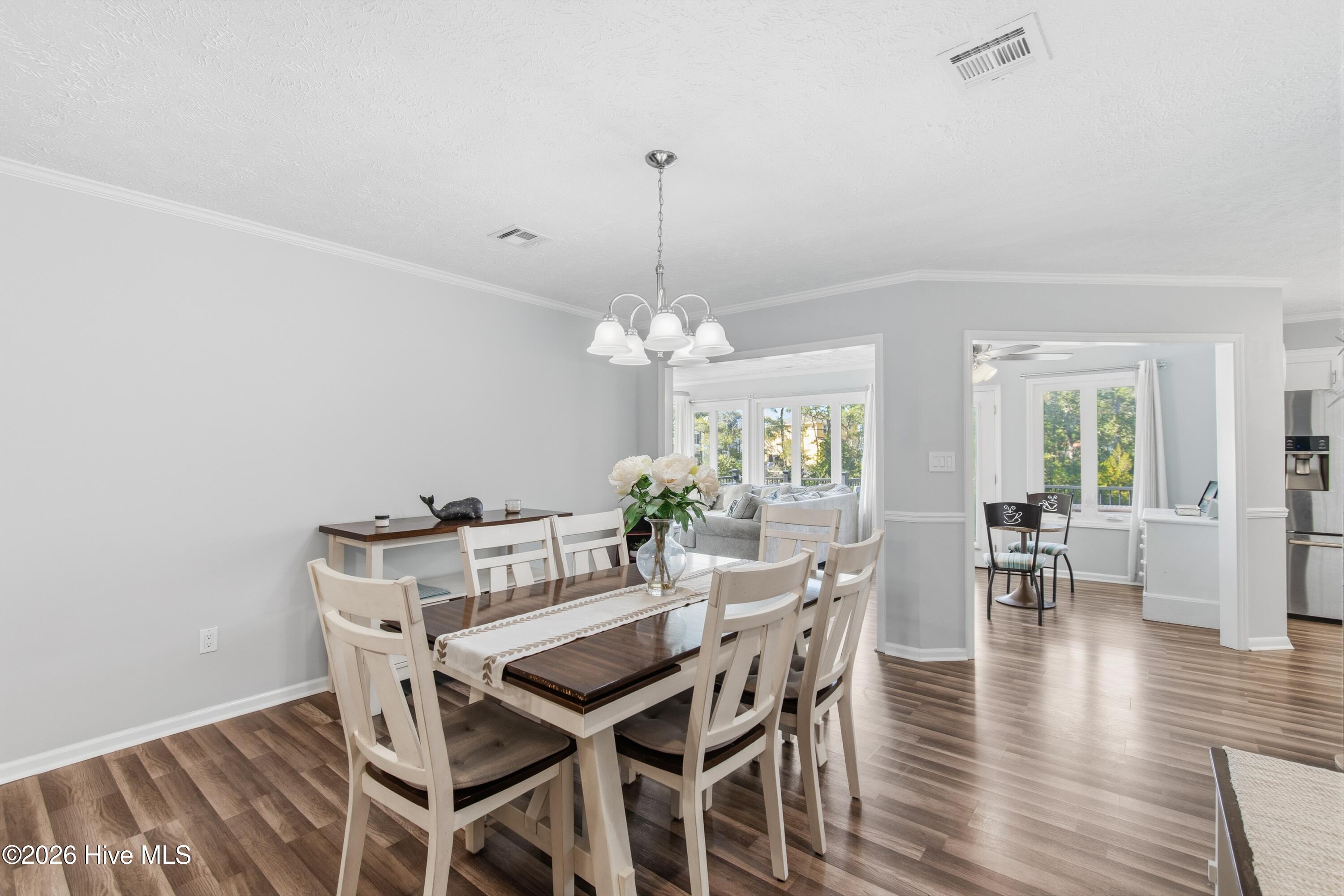 100550998 | Photo 21