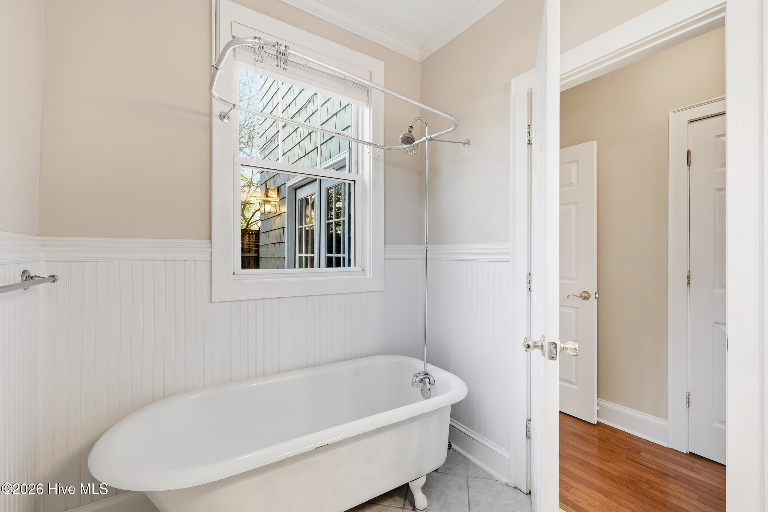 100514178 | Photo 63