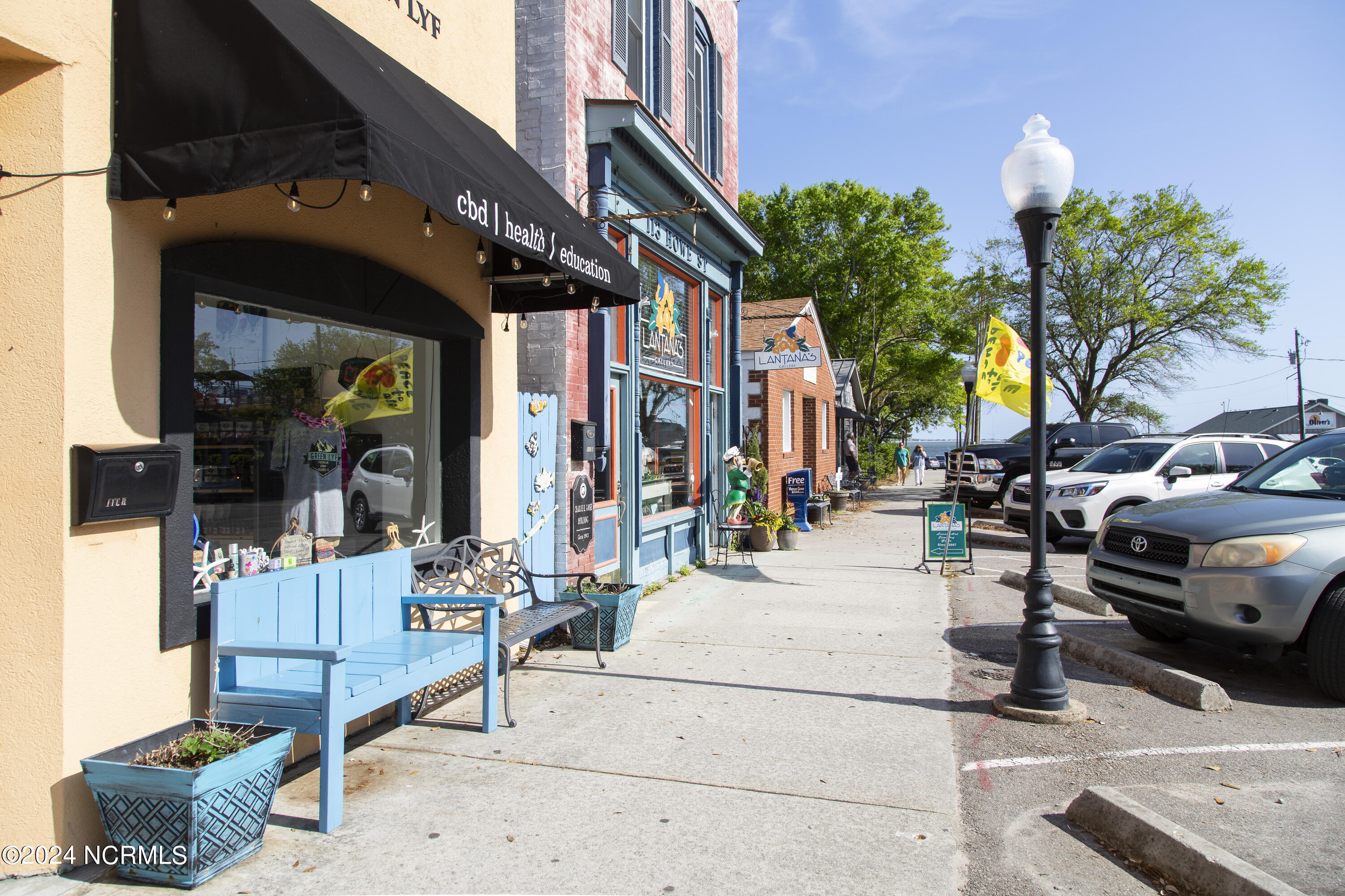 100541582 | Photo 52