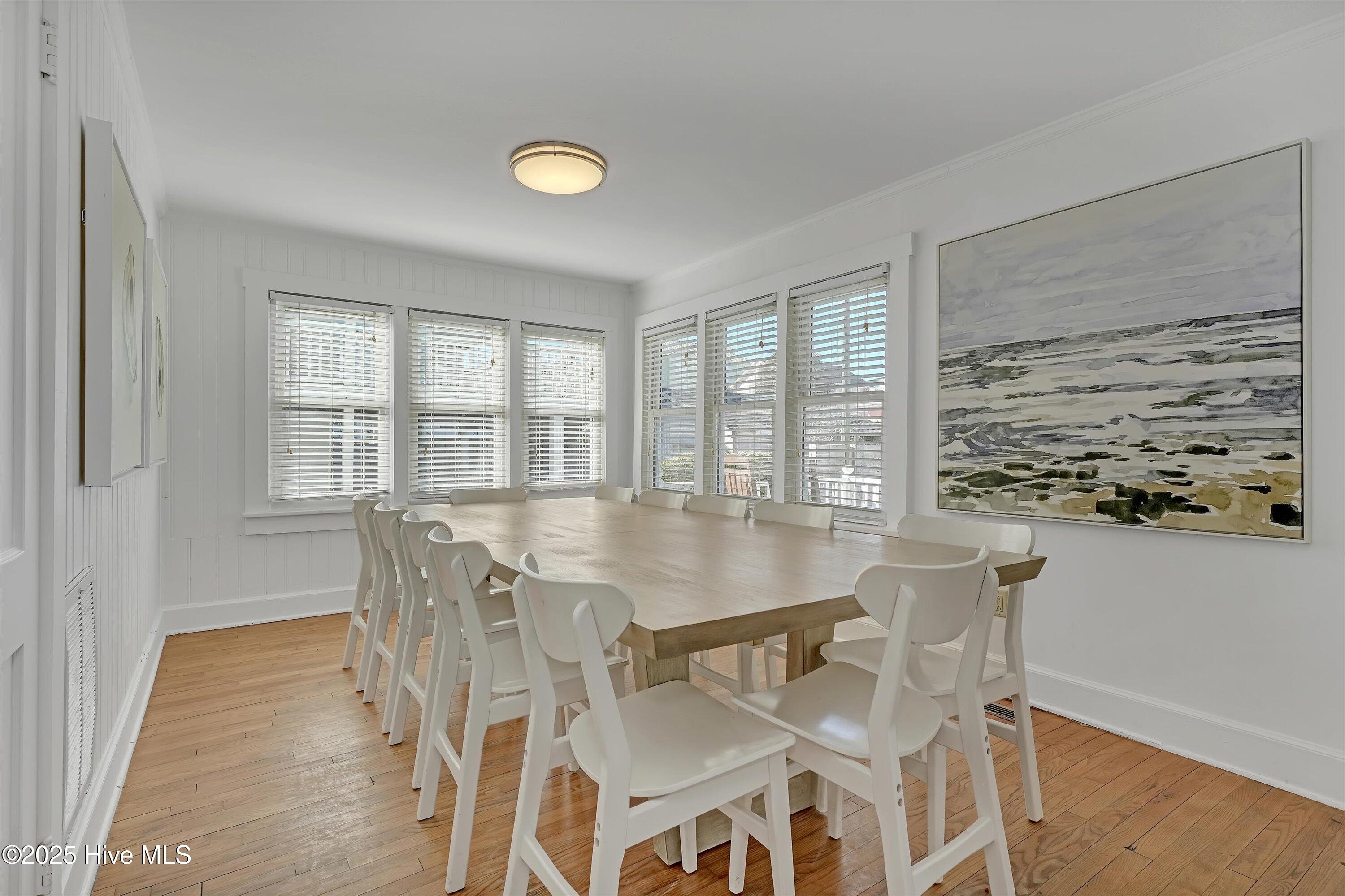 100486207 | Photo 19