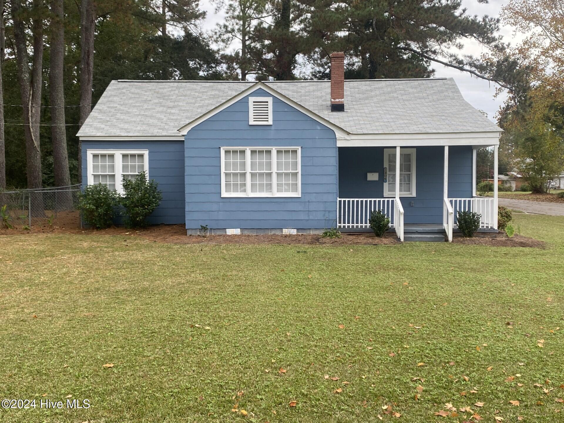 1306 N Respess Street, Washington, NC, 27889