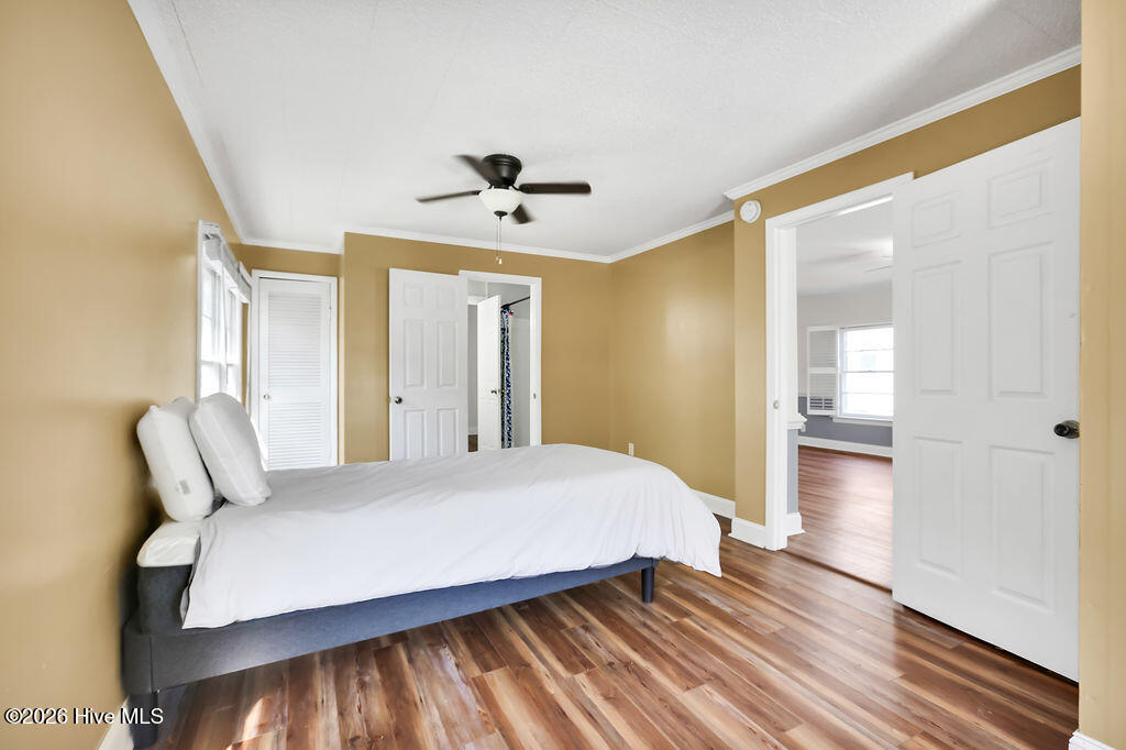 100553001 | Photo 20