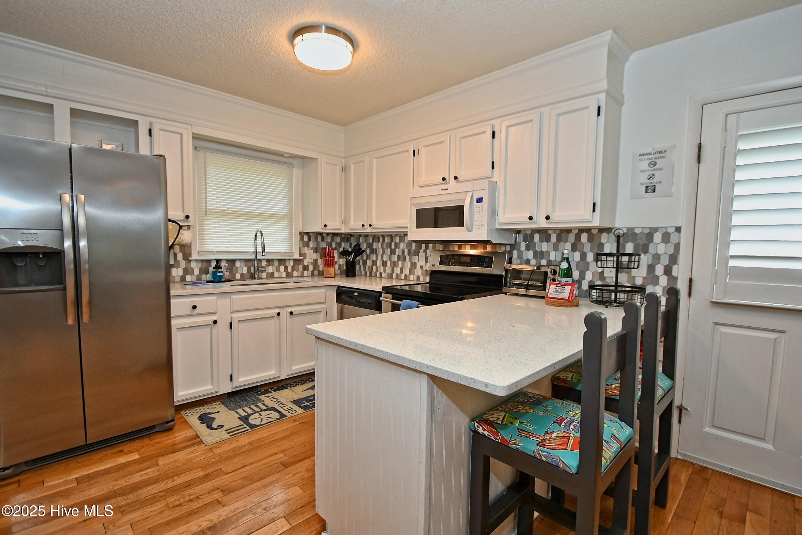 100523819 | Photo 22