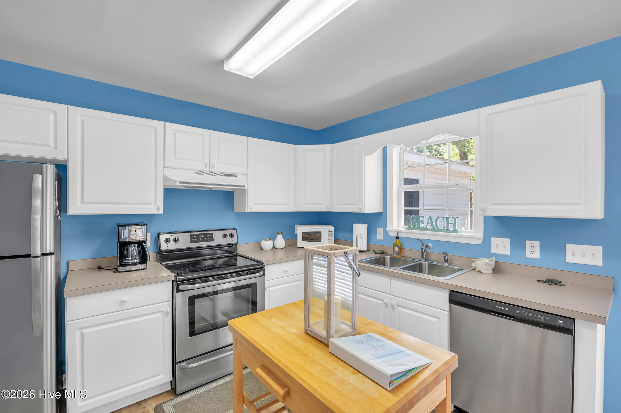 100565578 | Photo 14