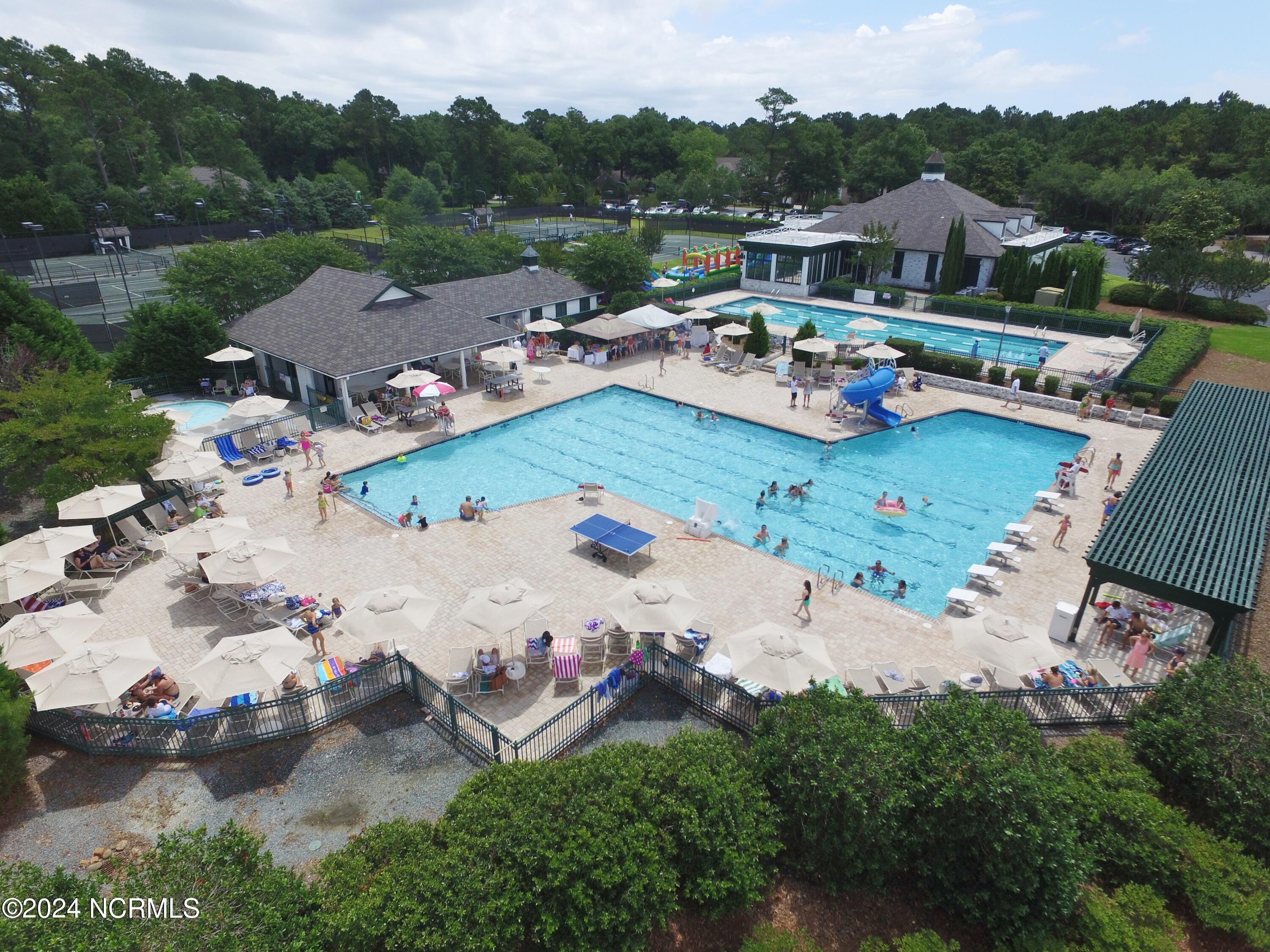 100512551 | Photo 40