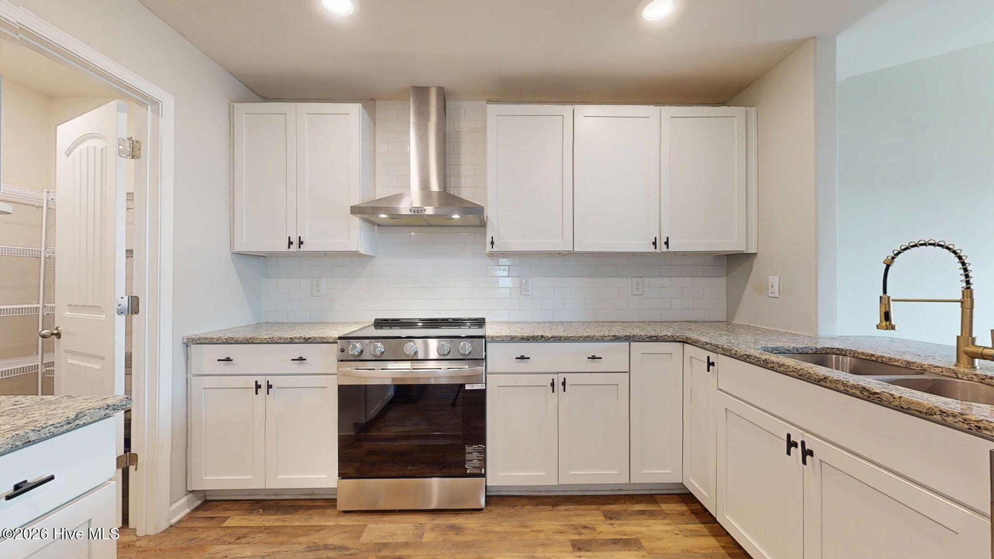 624 Aurora Place, Hampstead, NC, 28443