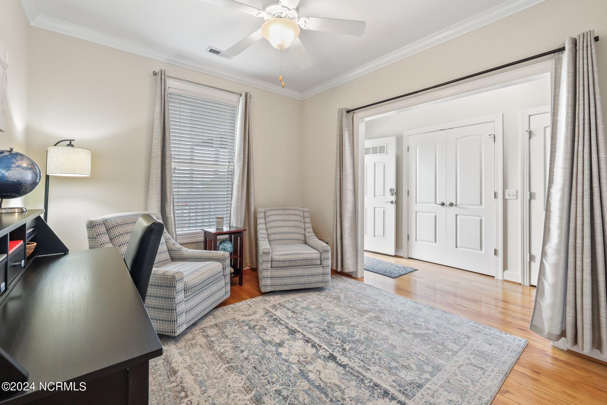 100543708 | Photo 12