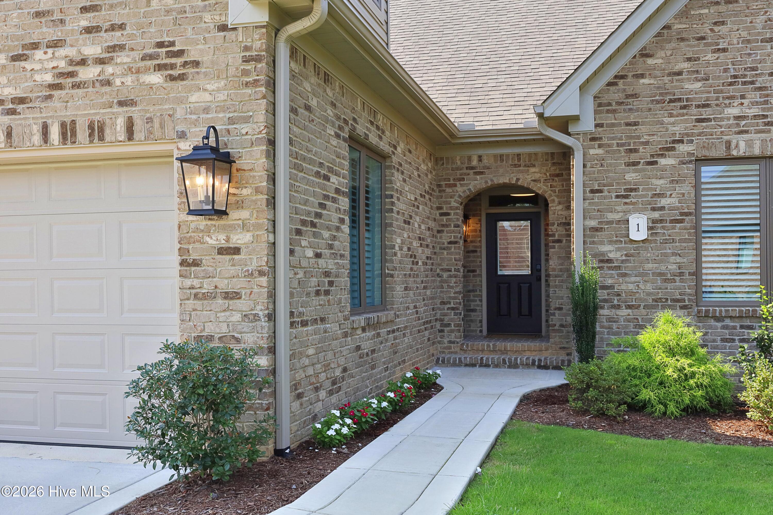Photo 3 of Townhouse for sale at 1 Castle Brg Ct, Pinehurst, NC 28374 | MLS# 100600295 | Listing updated on 2026-09-03