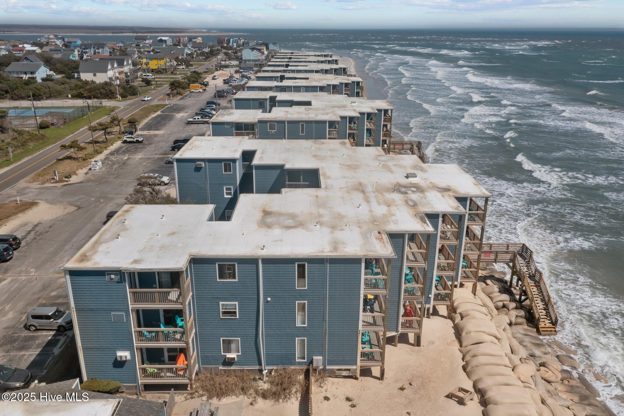 100546128 | Photo 34