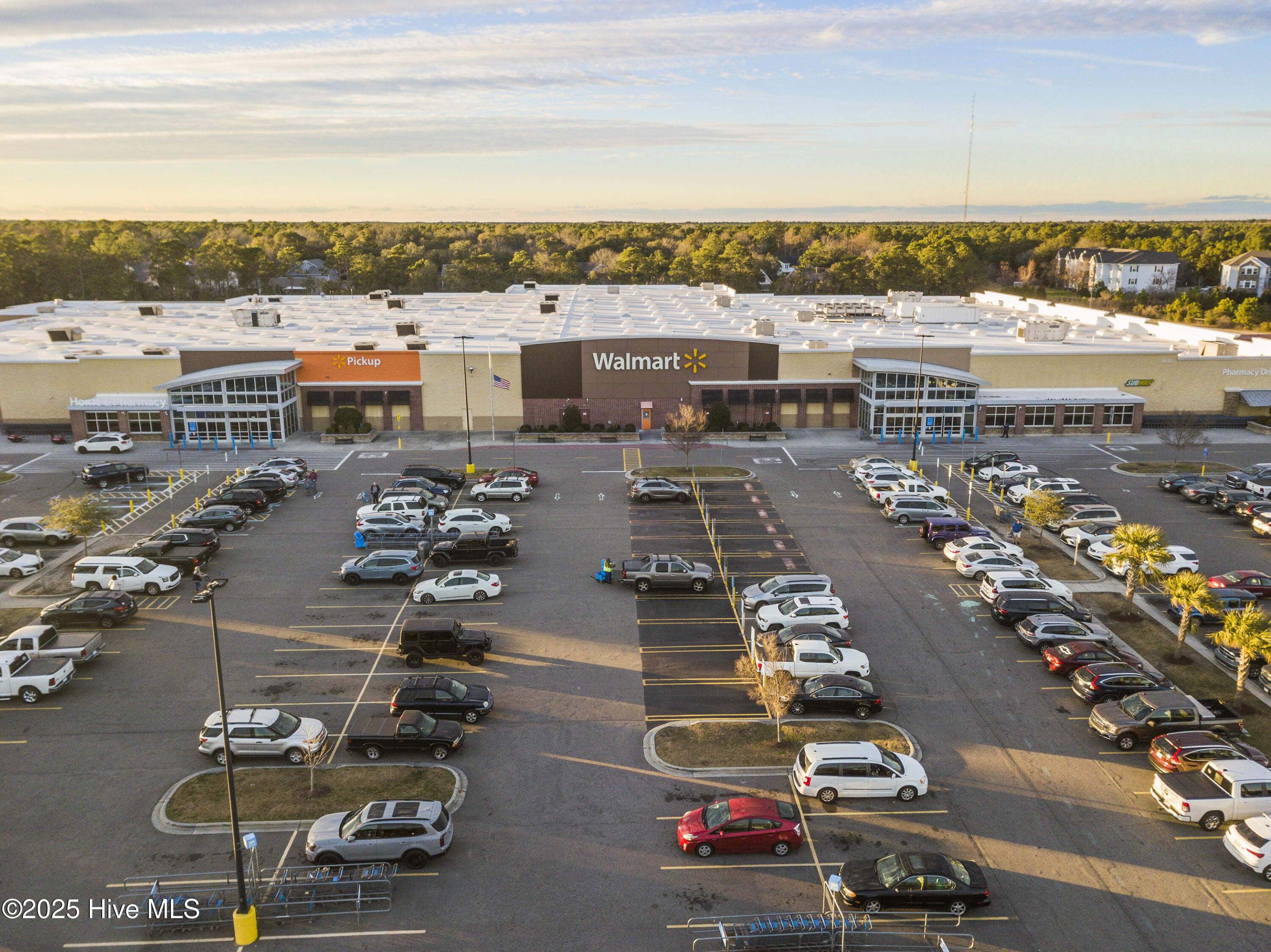 100543460 | Photo 25