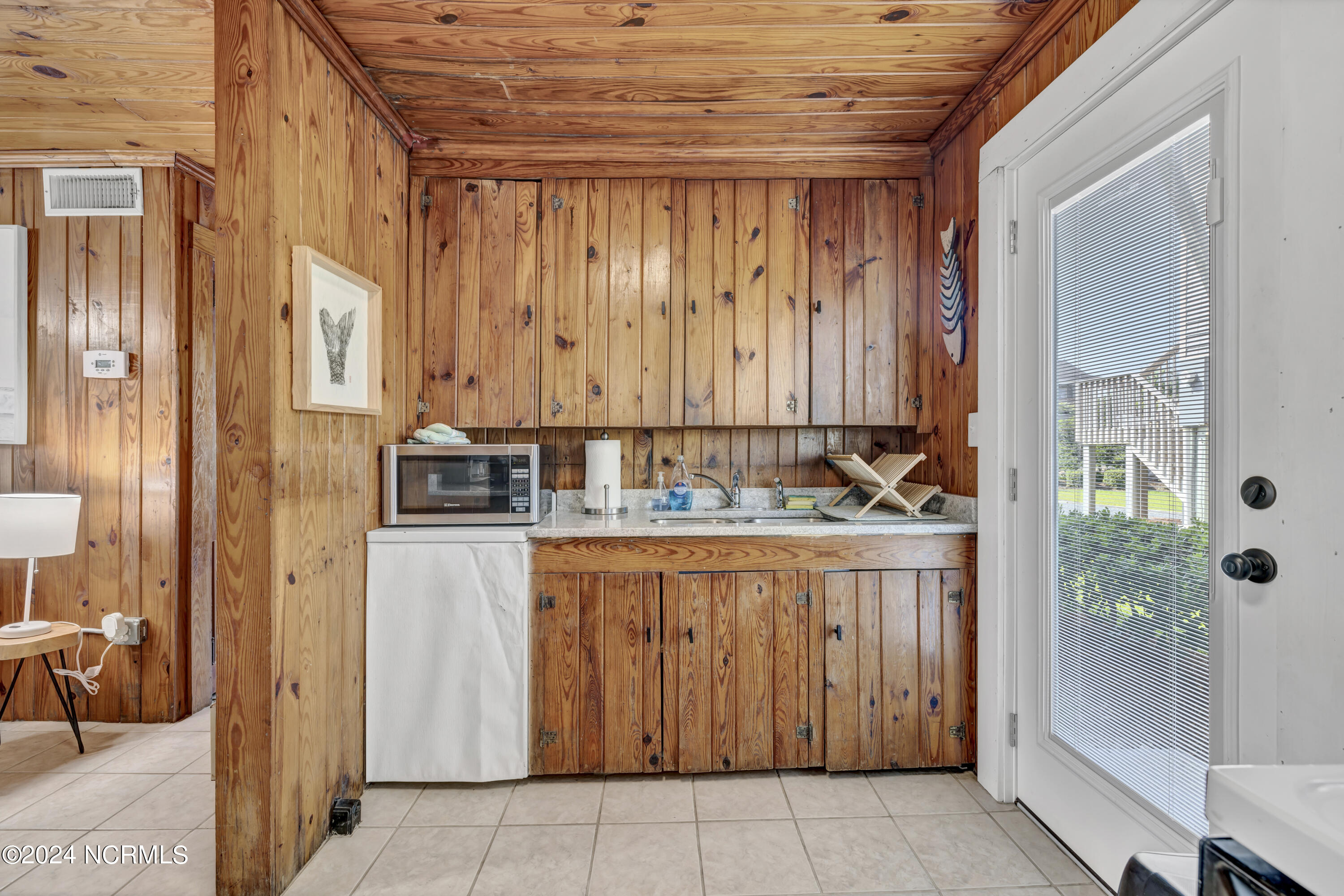 Undisclosed Address, Topsail Beach, NC, 28445