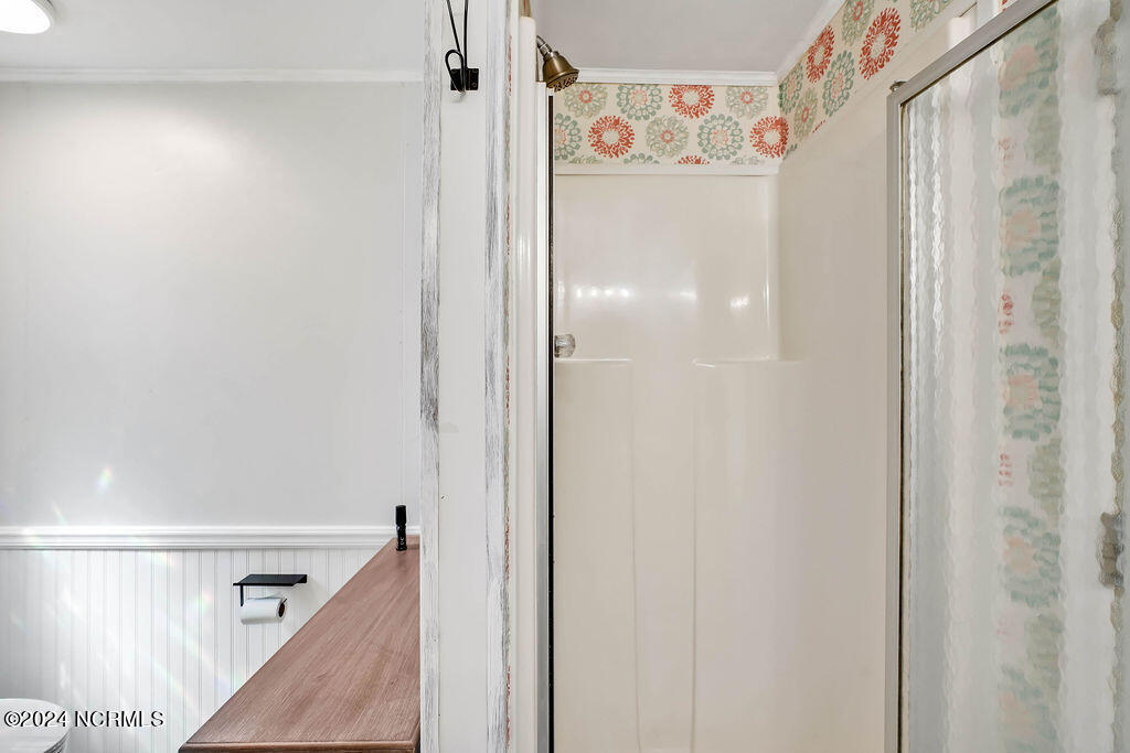 100566126 | Photo 30