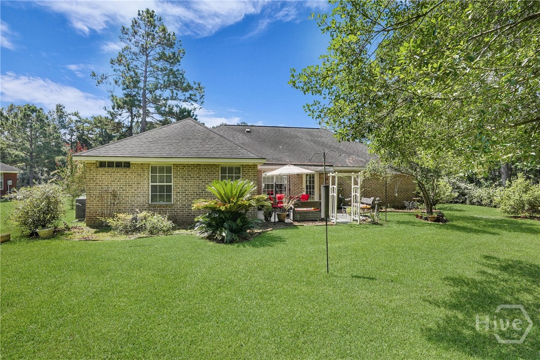 Homes for sale in Bloomingdale, GA | 138 Bradford Dr, Bloomingdale, GA 31302 | MLS# SA338575