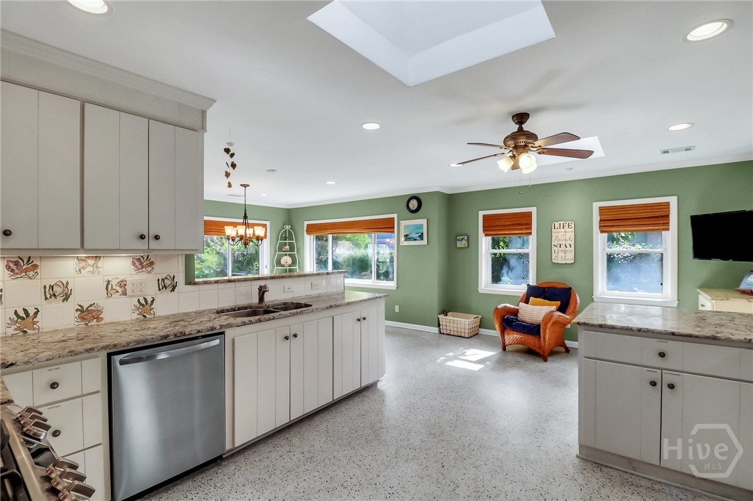 506 Butler Avenue, Tybee Island, GA 31328 Listing Photo  18