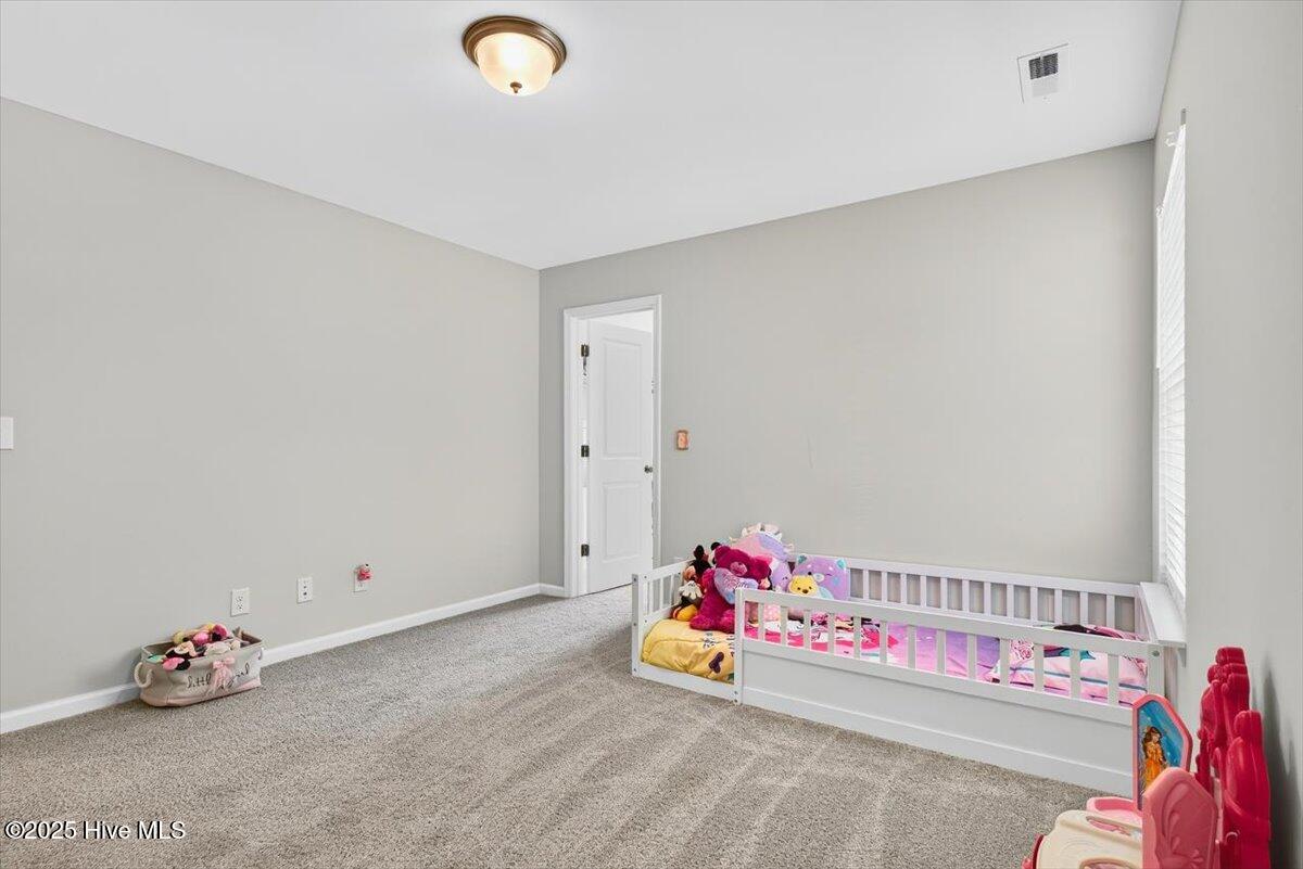 100566307 | Photo 32