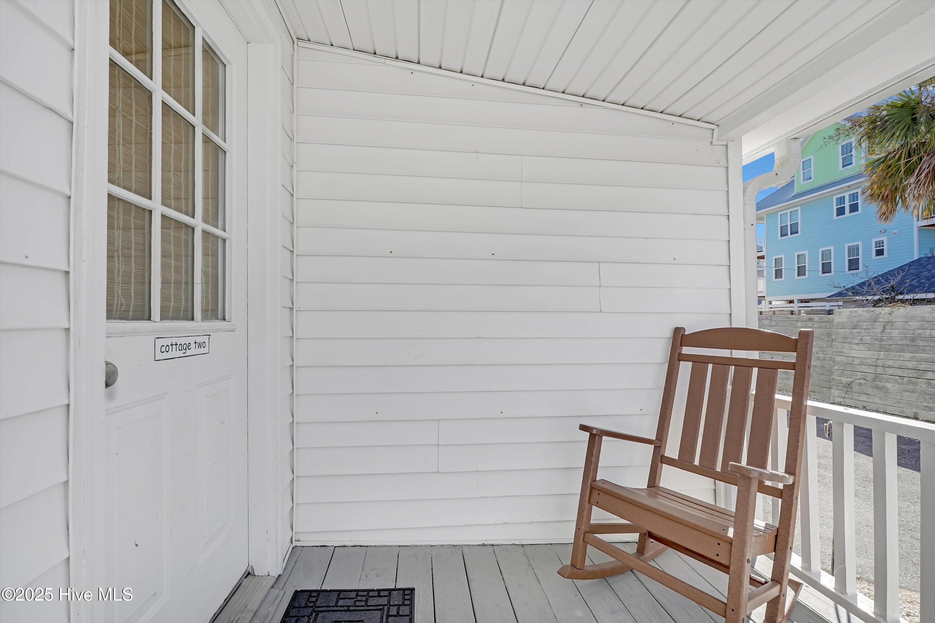 100486207 | Photo 53