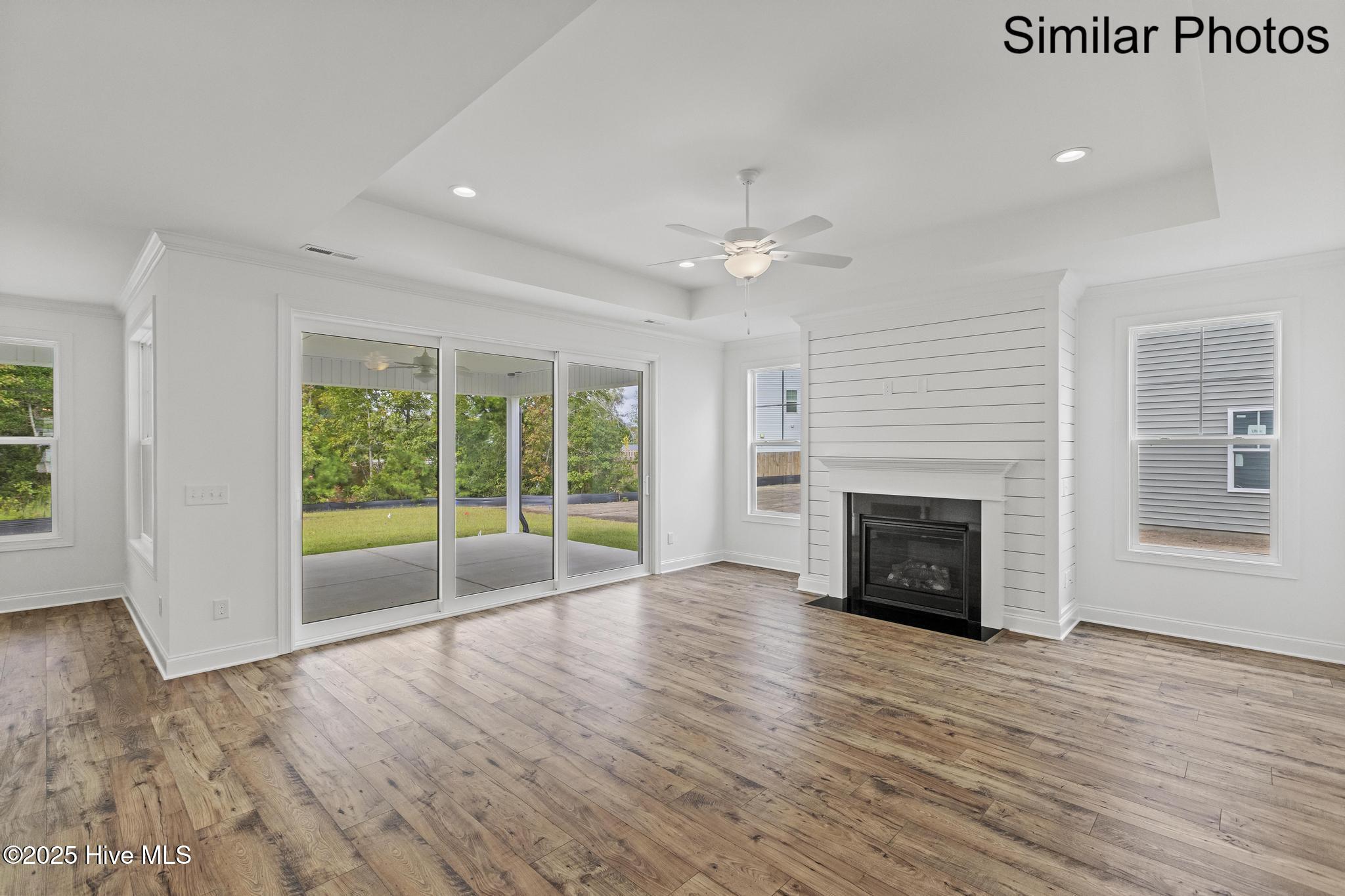 100530024 | Photo 11