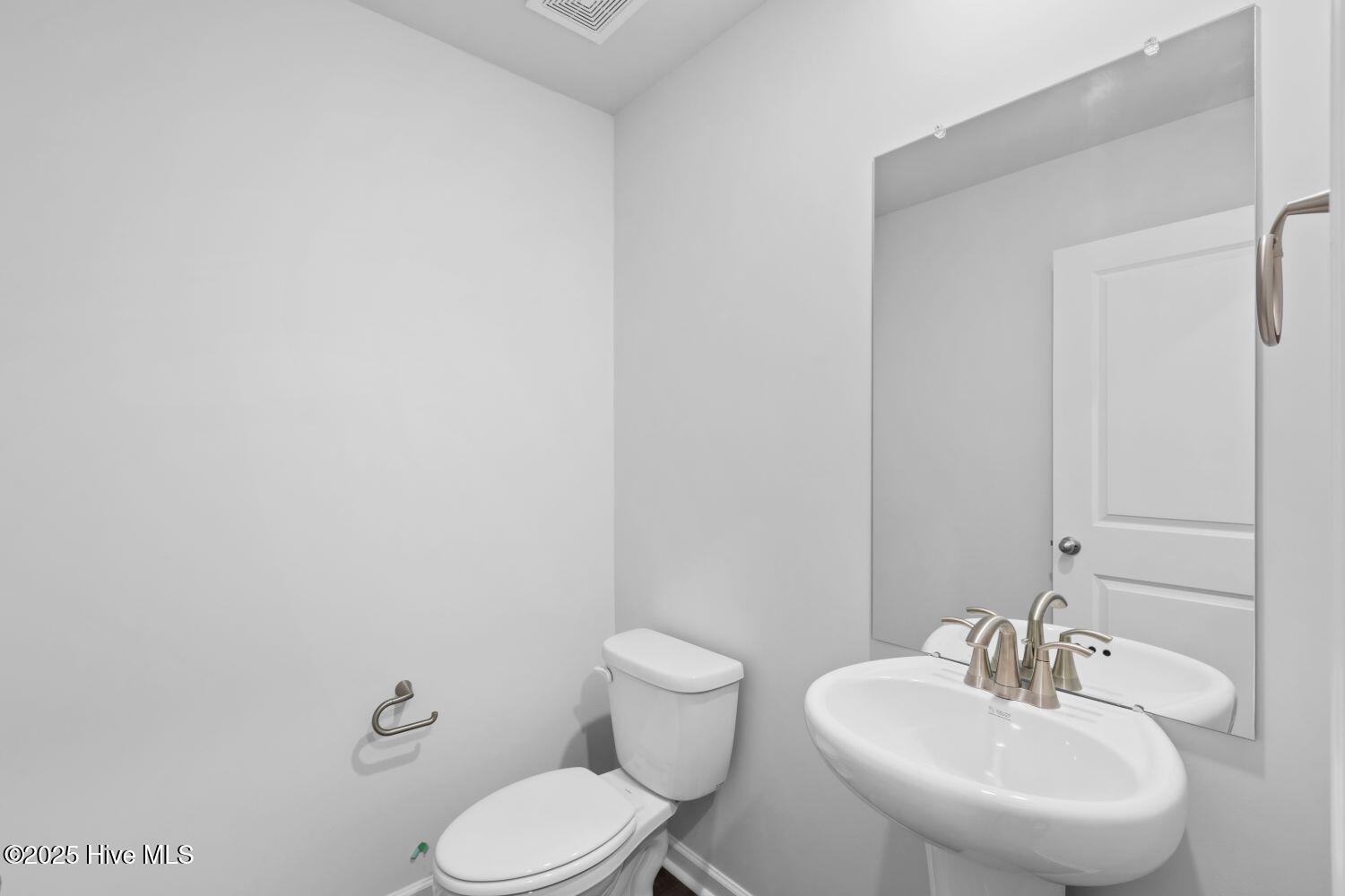 100532613 | Photo 16