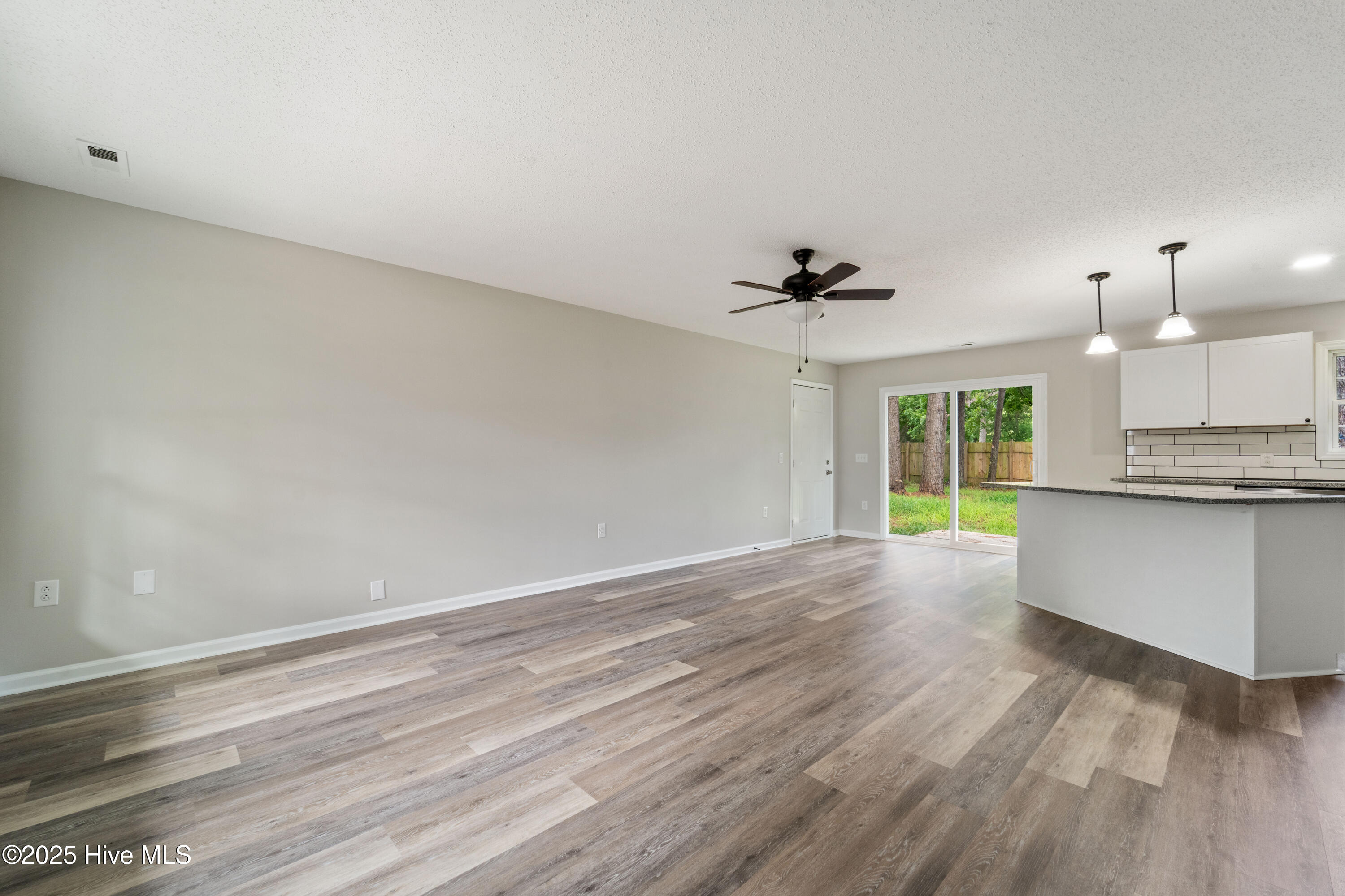 4351 Owendon Drive, Shallotte, NC 28470 – photo 6: DSC08383