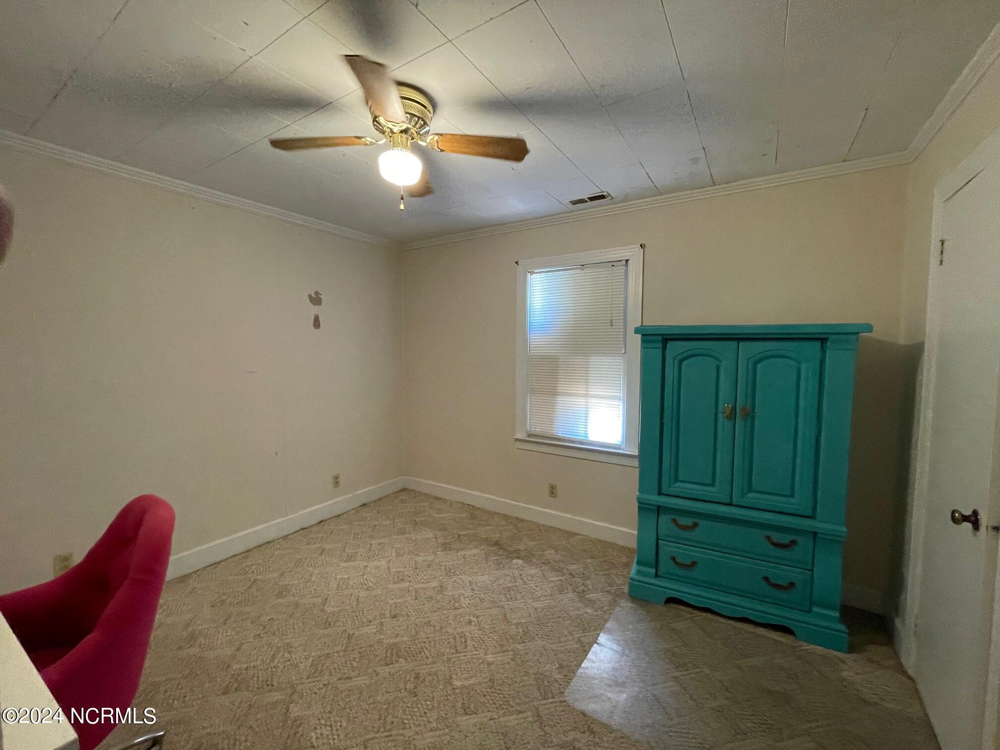 2604 Cedar Island Road,Cedar Island