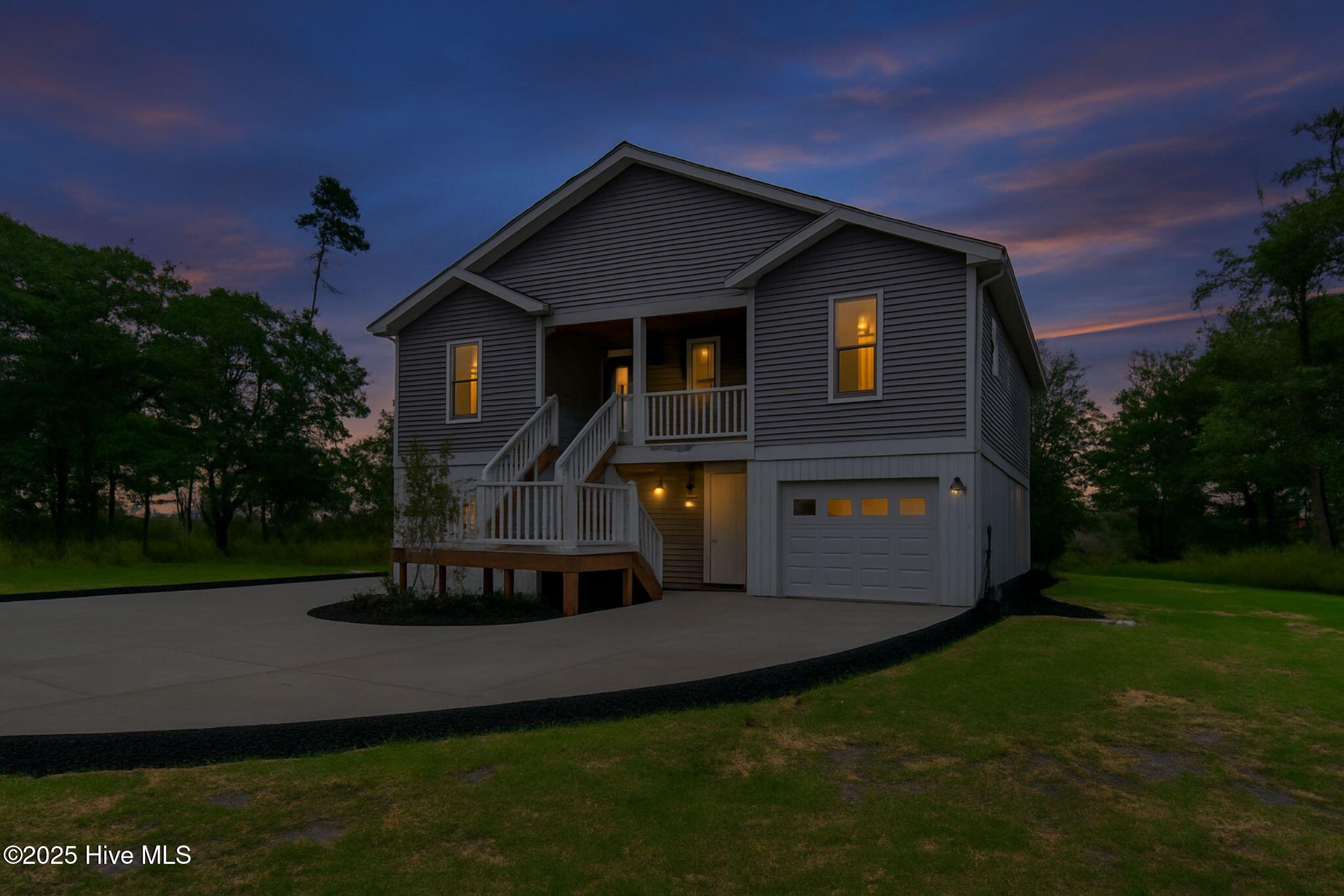 100524139 | Photo 66