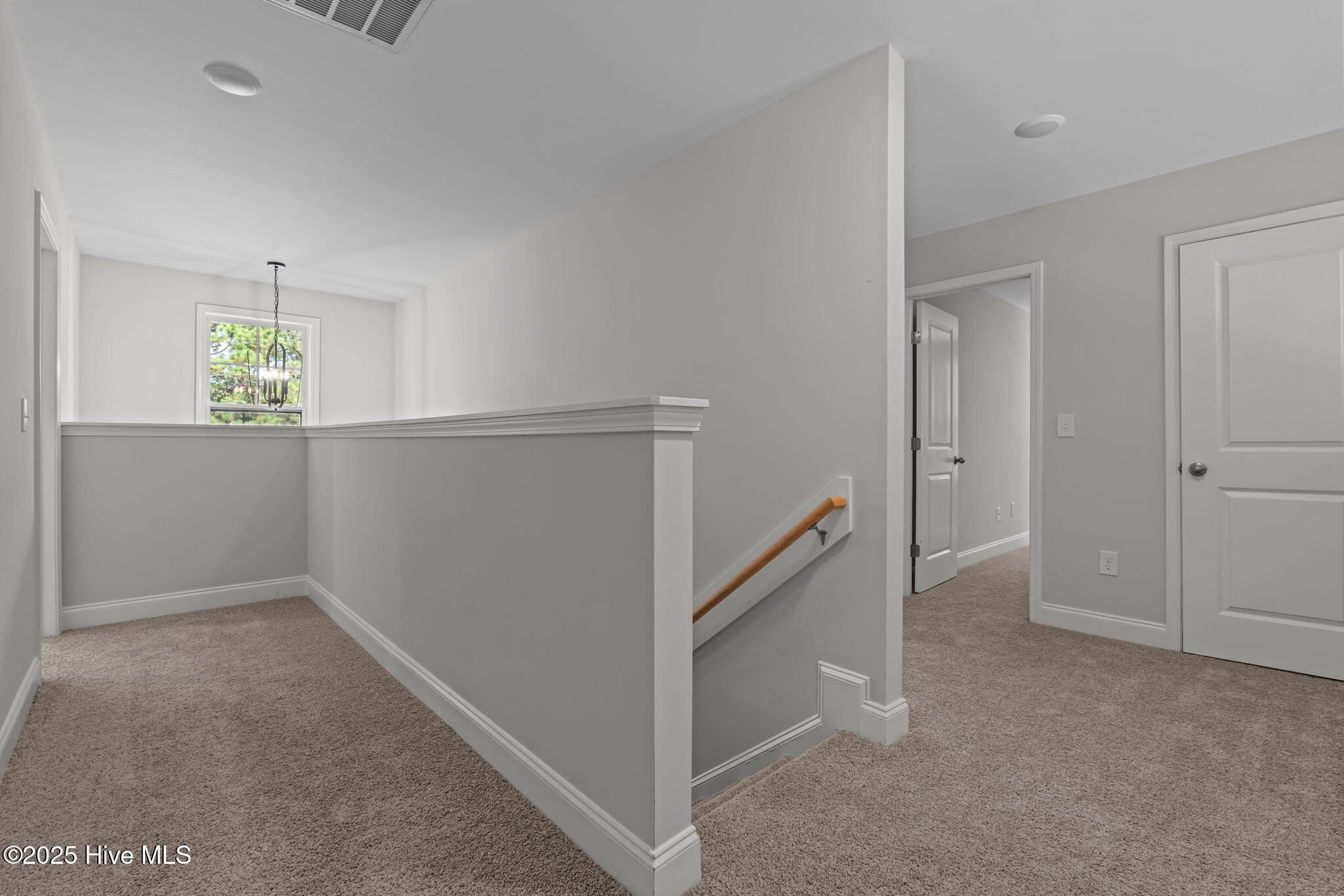 199 Pinecrest Drive
